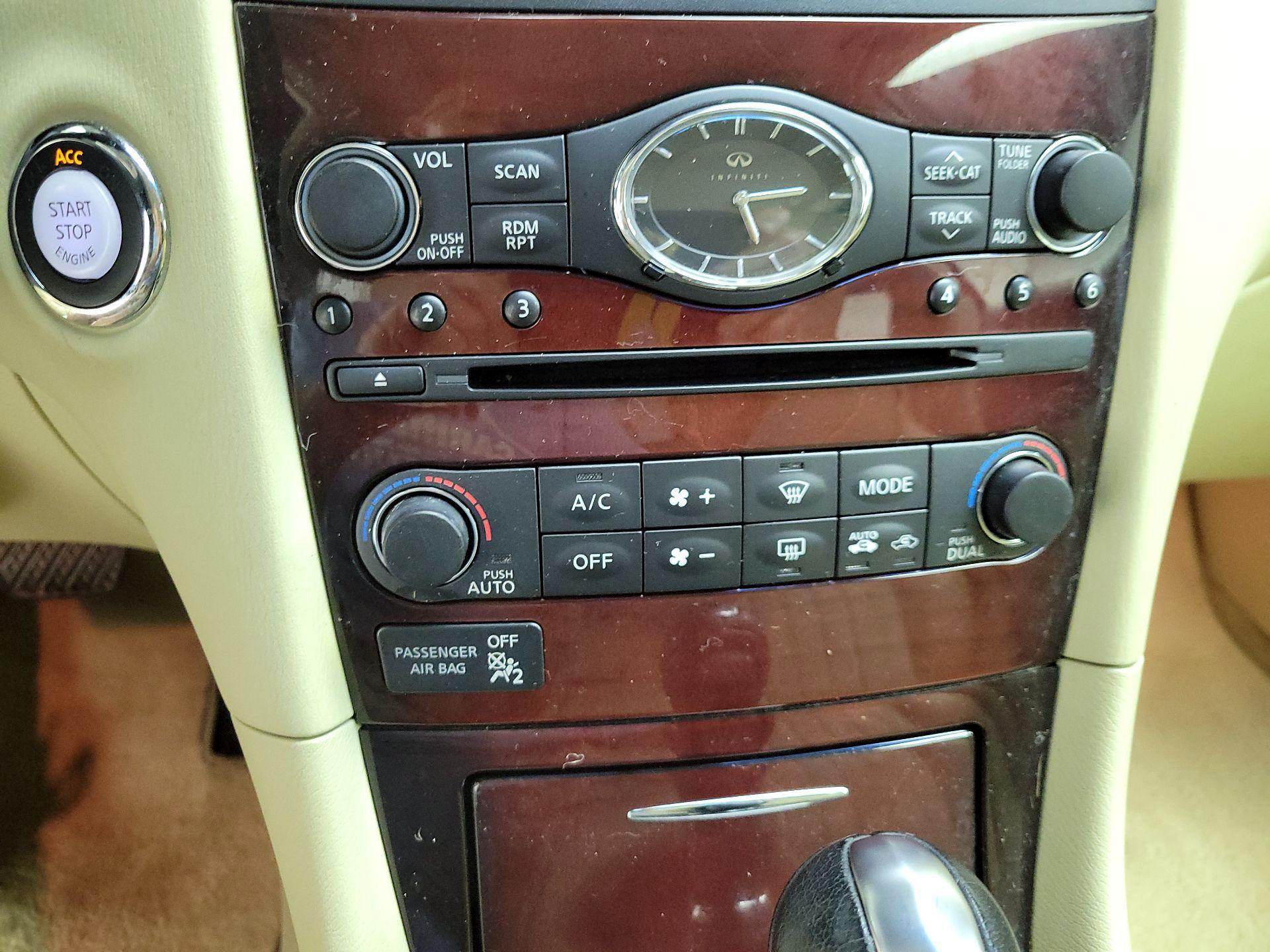 Thumbnail: 2016 INFINITI QX50 - 17