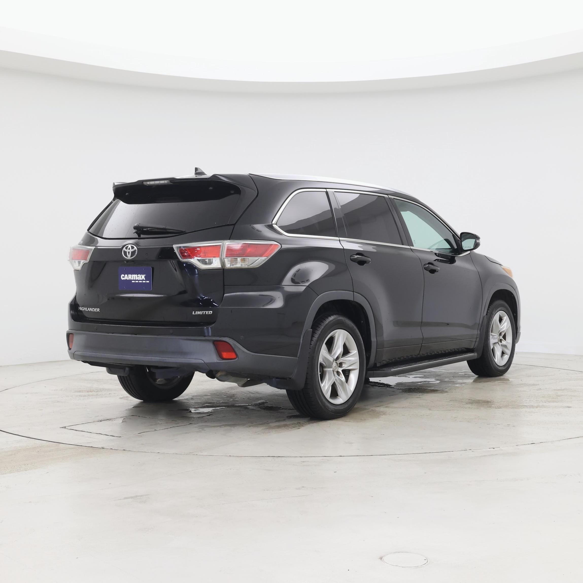 Thumbnail: 2015 Toyota Highlander - 8