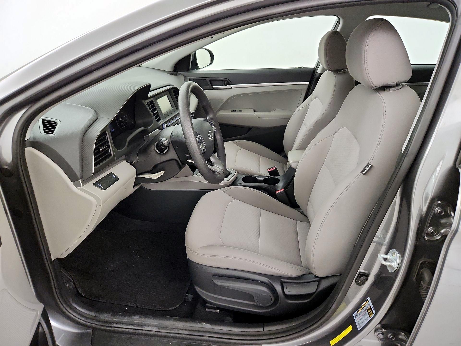 Thumbnail: 2019 Hyundai Elantra - 11