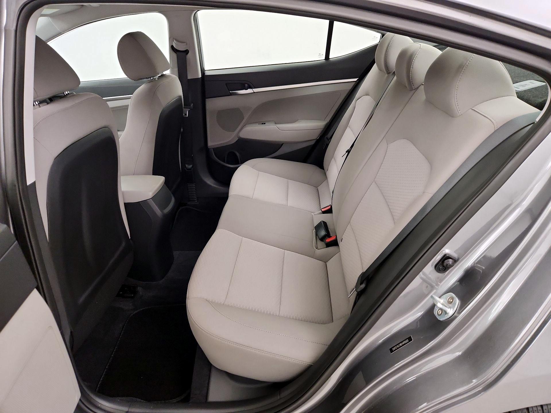 Thumbnail: 2019 Hyundai Elantra - 19