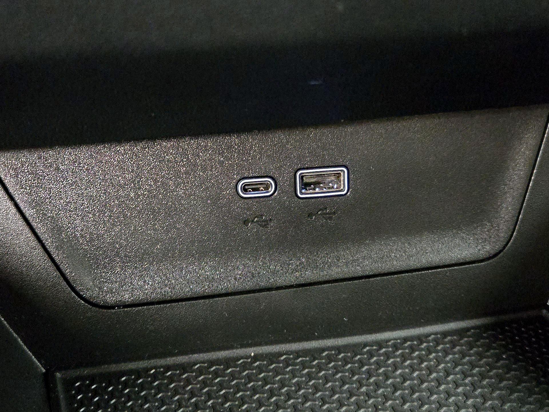 Thumbnail: 2025 Chevrolet Equinox - 18