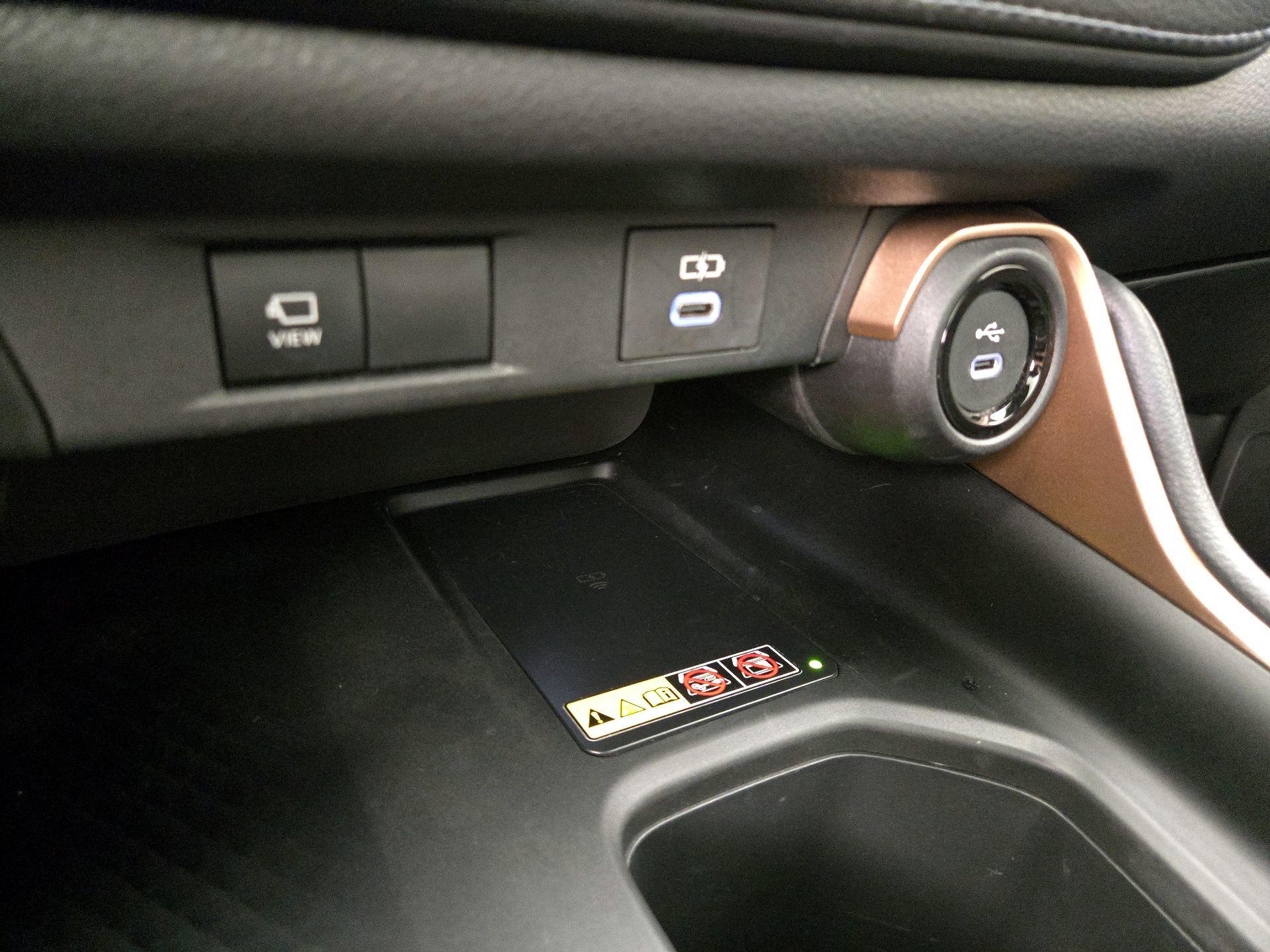 Thumbnail: 2025 Toyota Highlander - 18