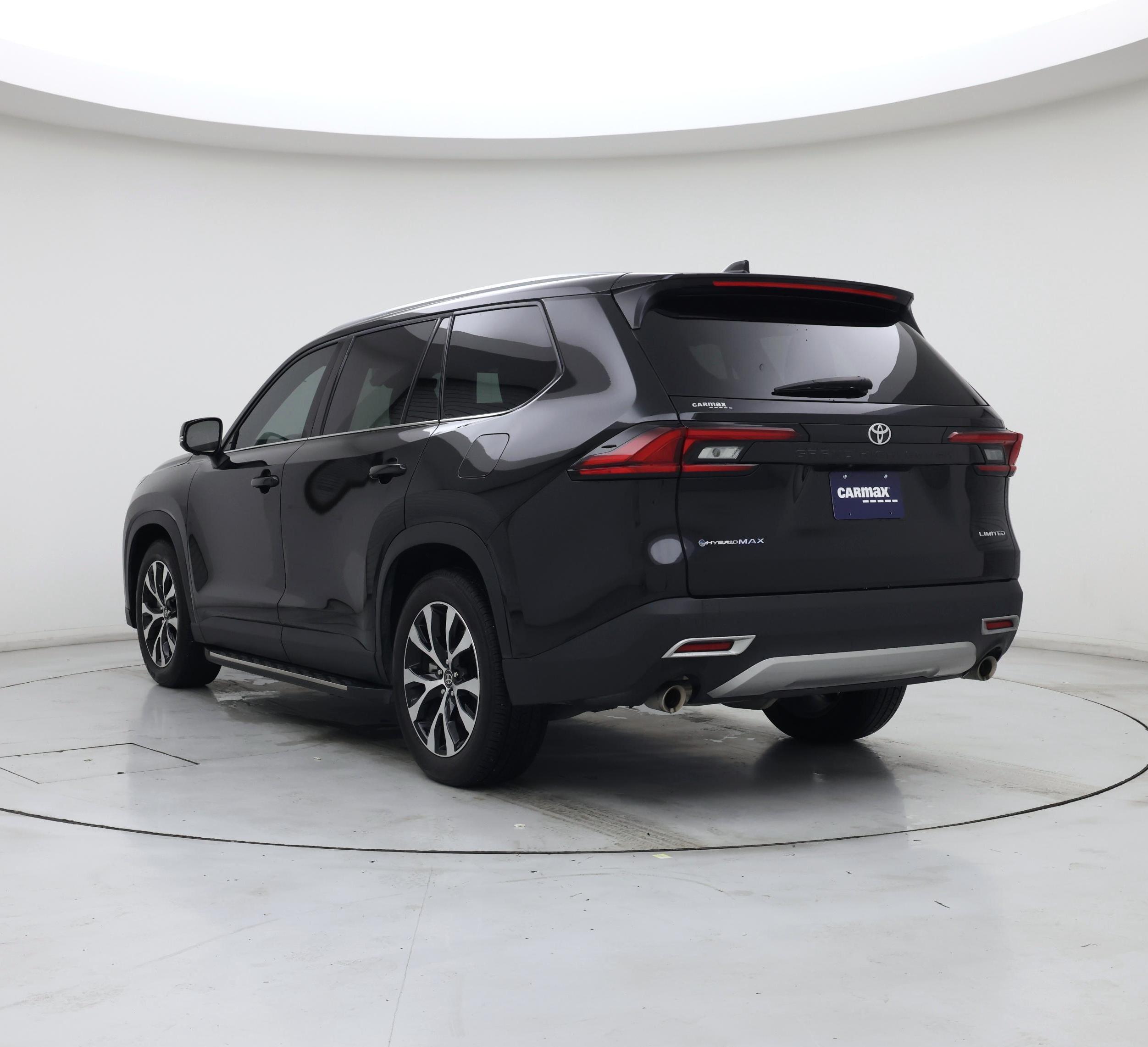 Thumbnail: 2025 Toyota Highlander - 2