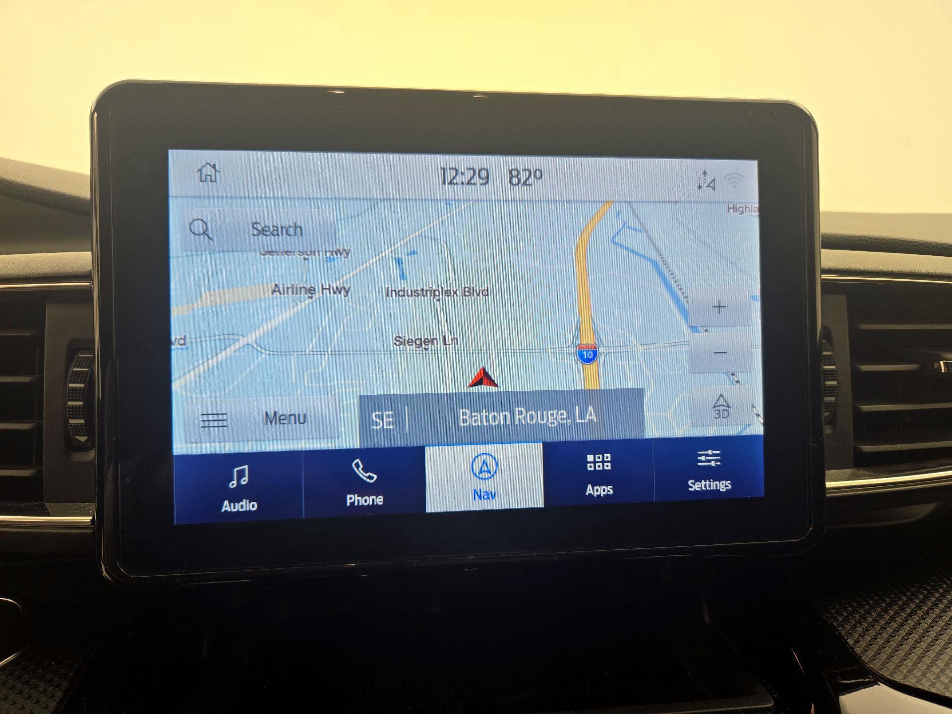 Thumbnail: 2022 Ford Explorer - 14