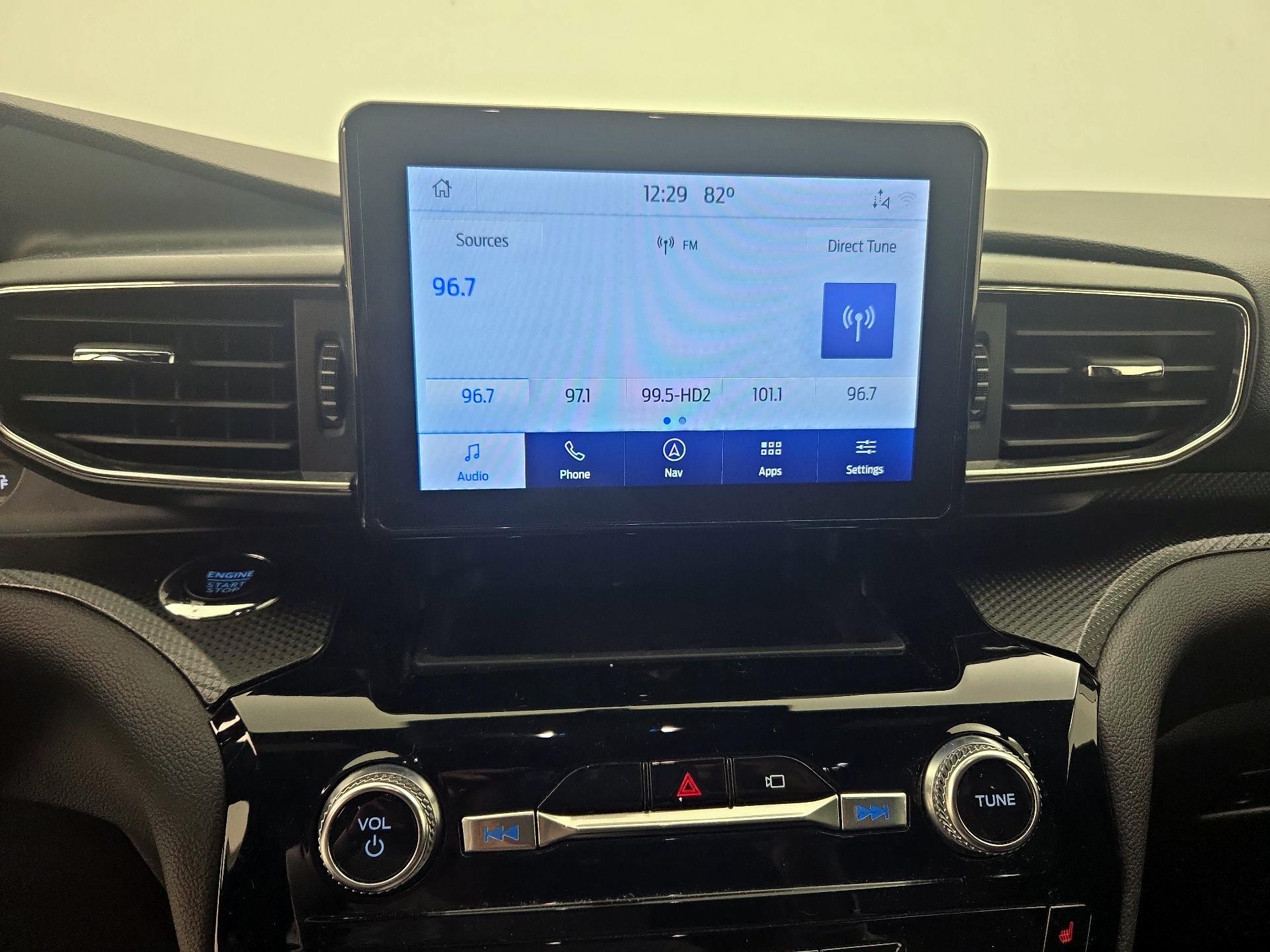 Thumbnail: 2022 Ford Explorer - 16