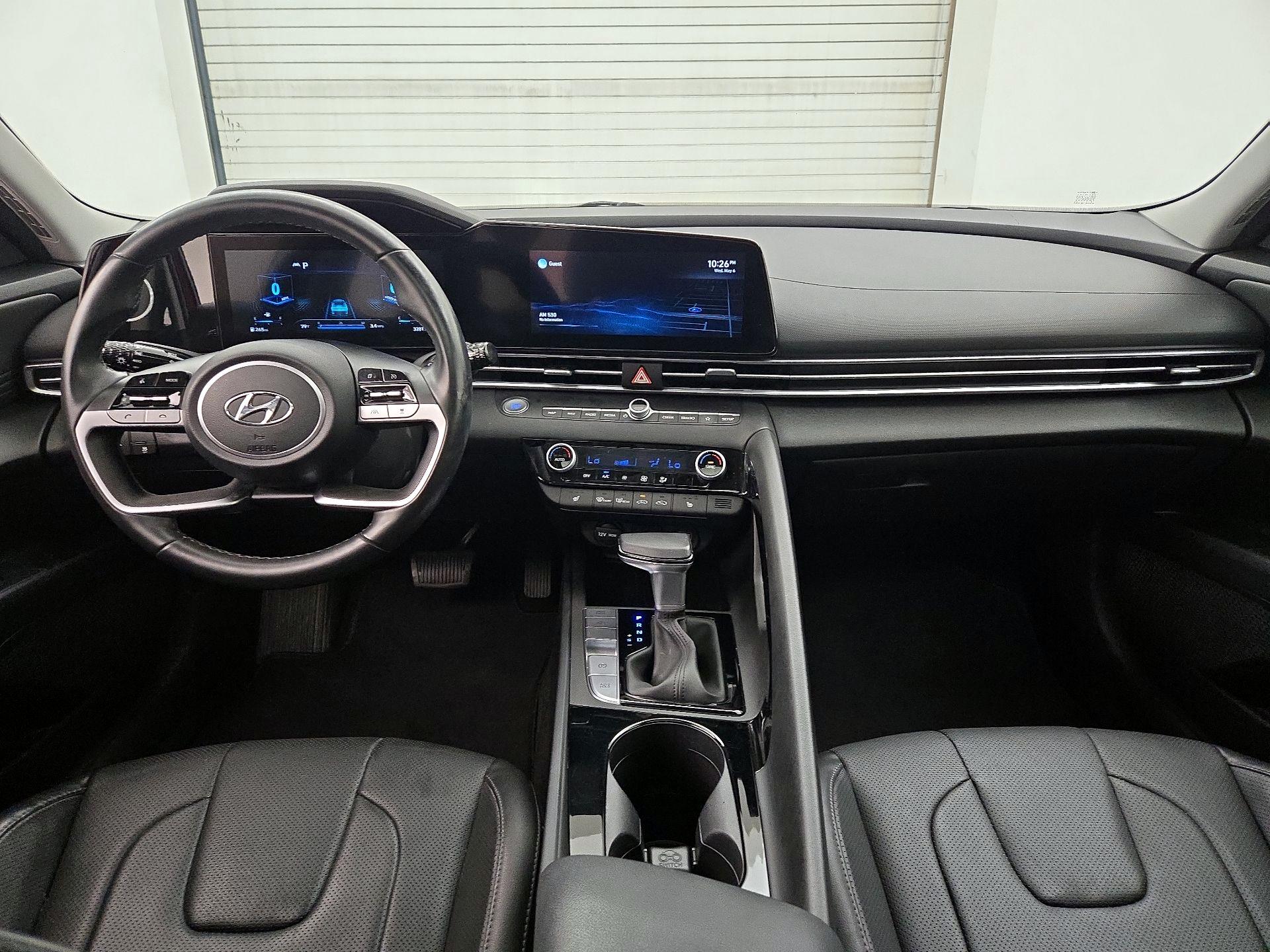 Thumbnail: 2022 Hyundai Elantra - 9
