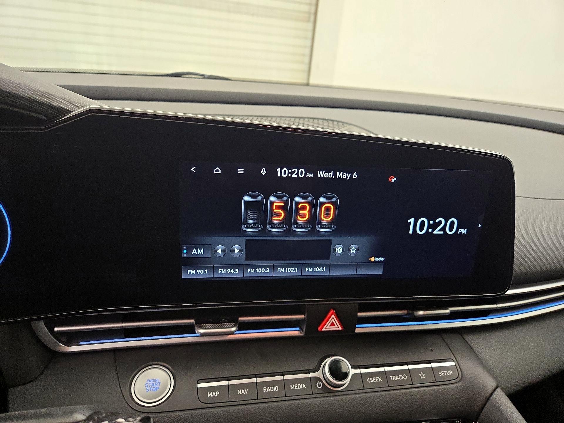 Thumbnail: 2022 Hyundai Elantra - 16