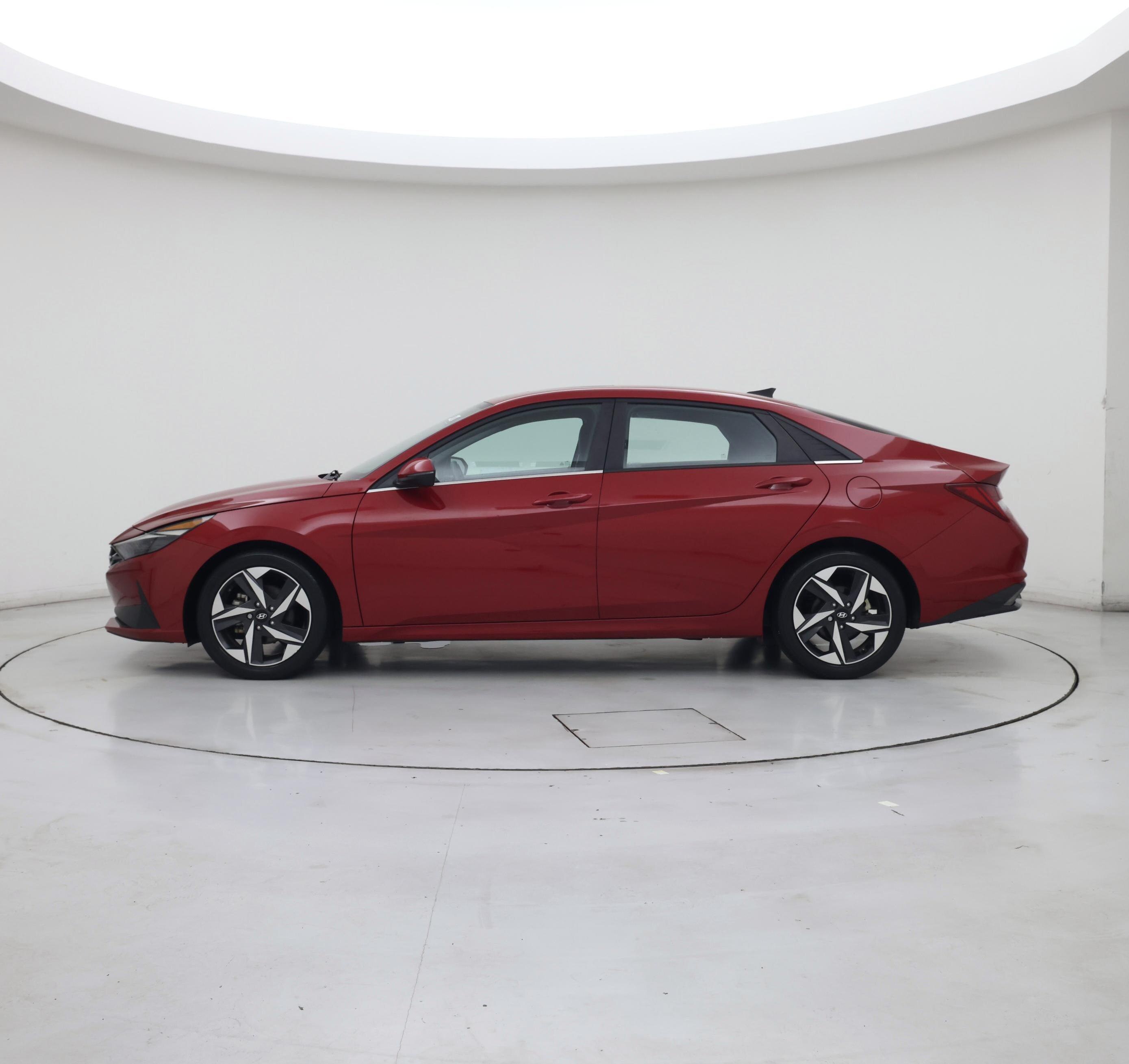 Thumbnail: 2022 Hyundai Elantra - 3