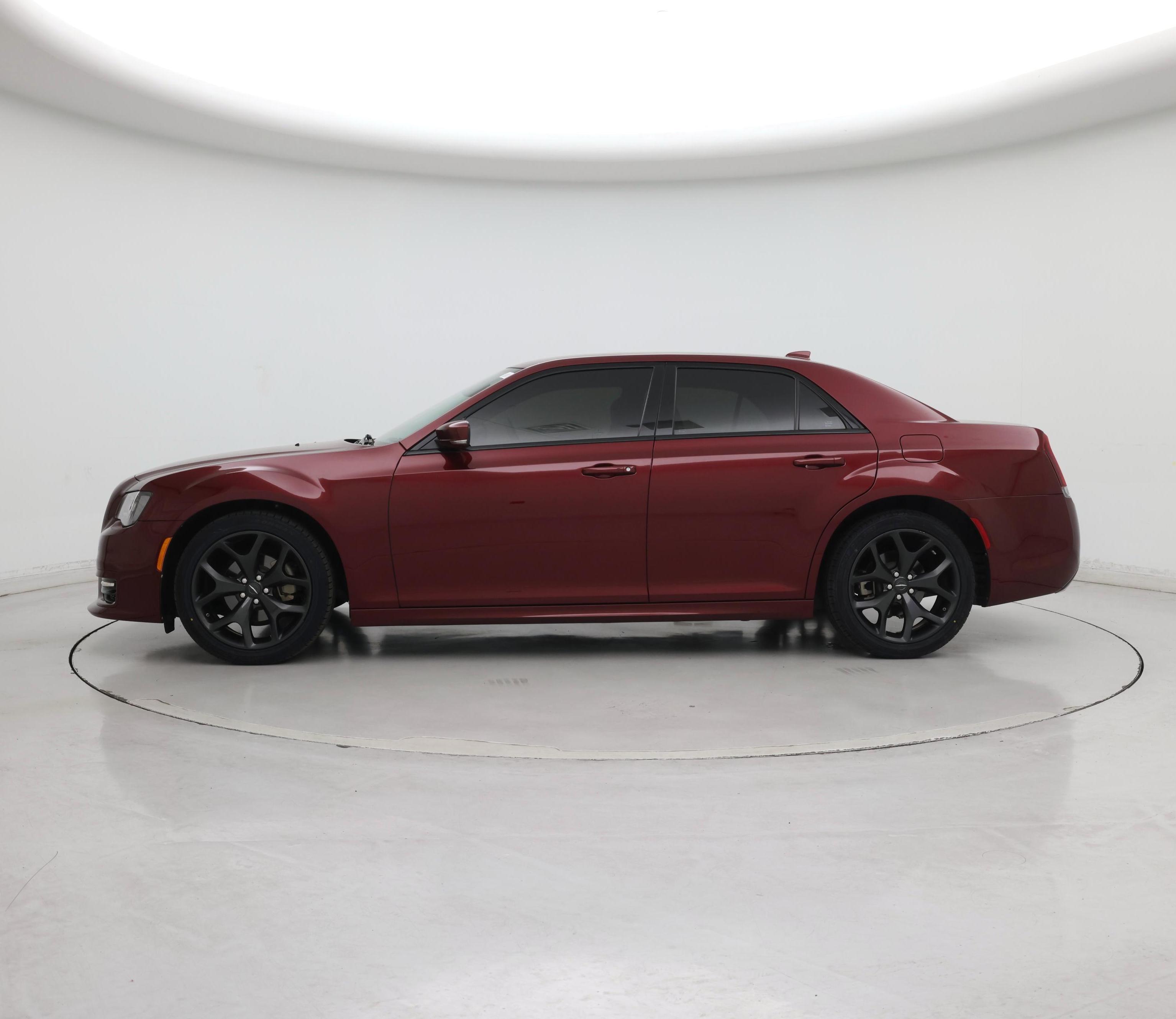 Thumbnail: 2023 Chrysler 300 - 3