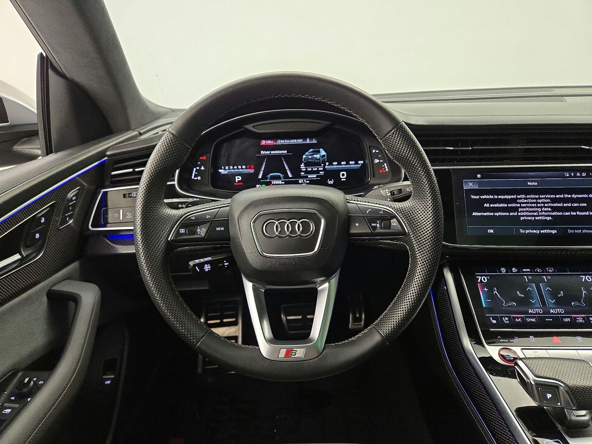 Thumbnail: 2023 Audi SQ8 - 10