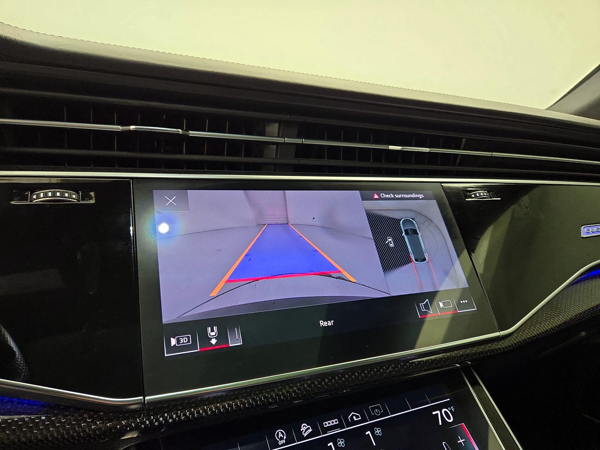 Thumbnail: 2023 Audi SQ8 - 15