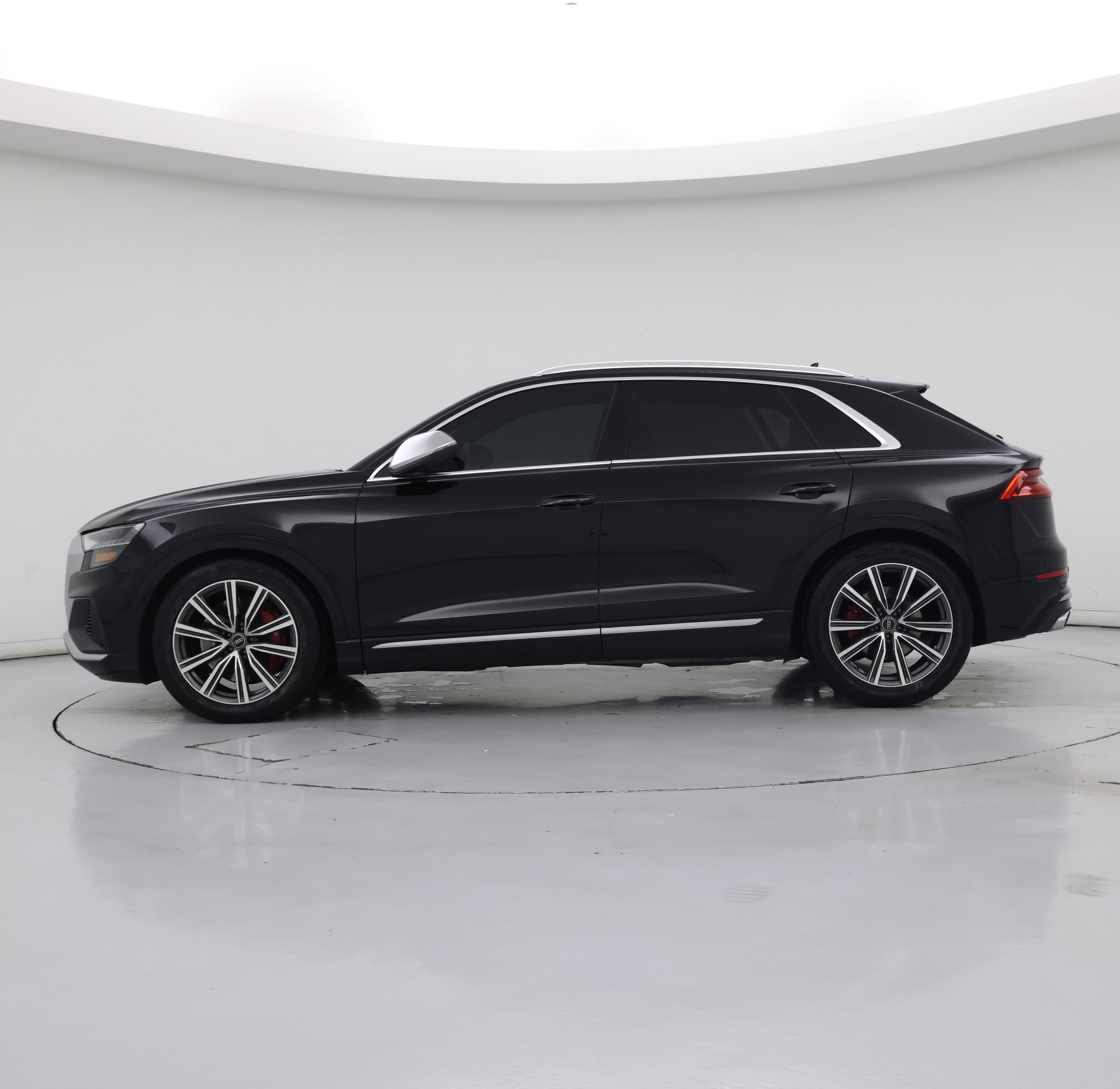 Thumbnail: 2023 Audi SQ8 - 3