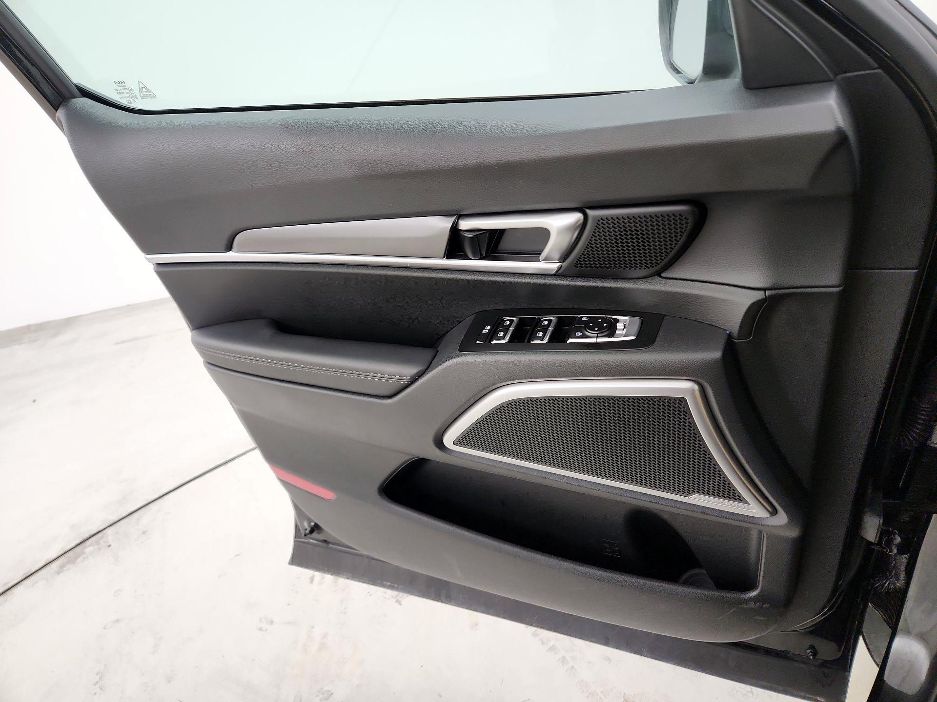 Thumbnail: 2025 Kia Telluride - 12