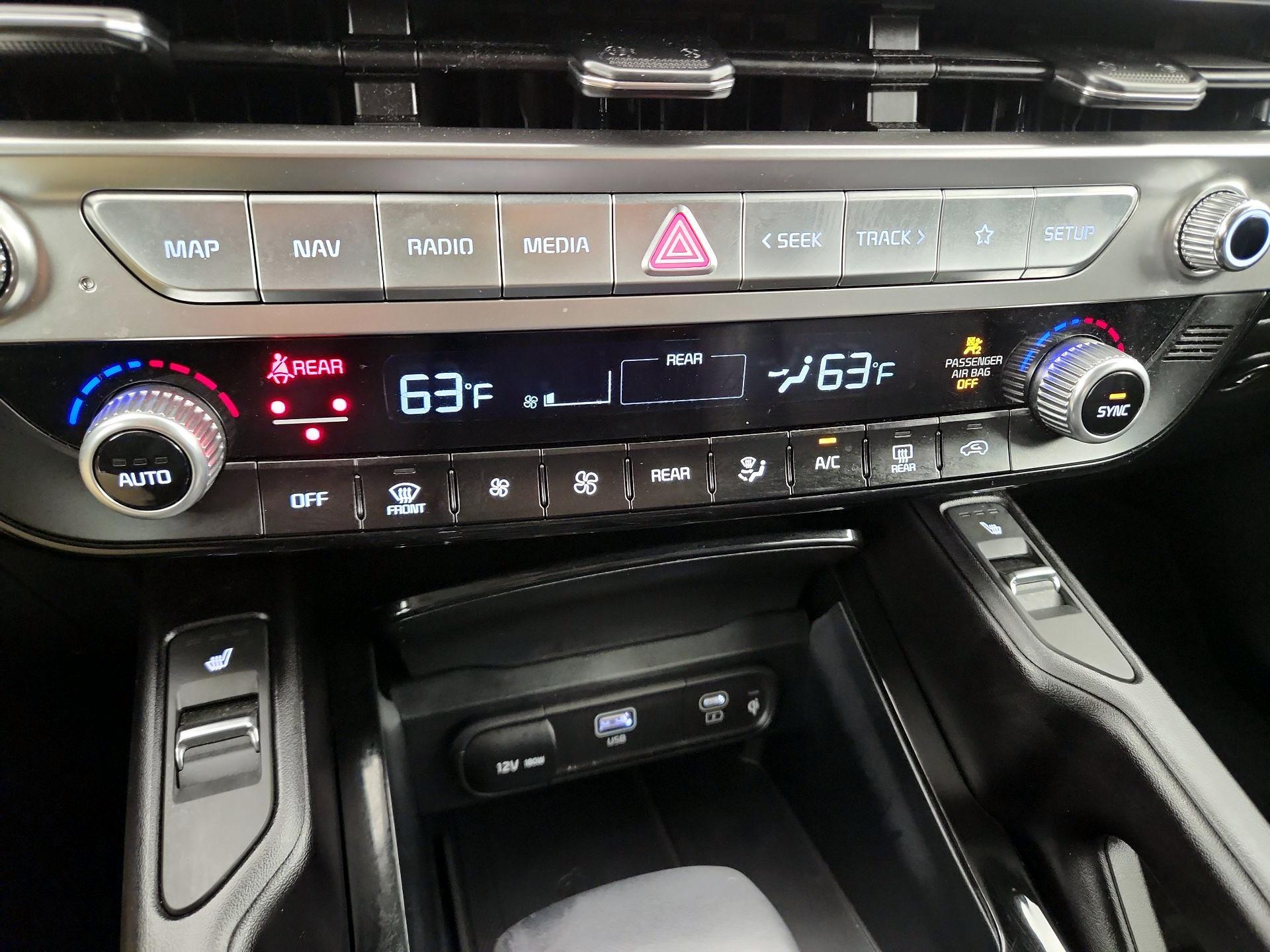 Thumbnail: 2025 Kia Telluride - 17