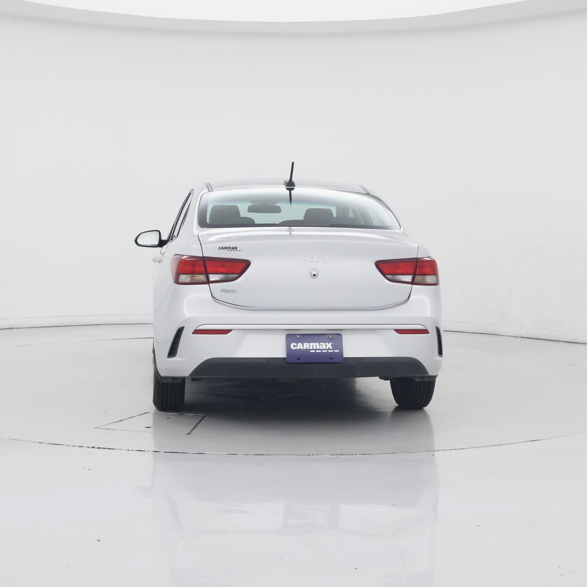 Thumbnail: 2023 Kia Rio - 6