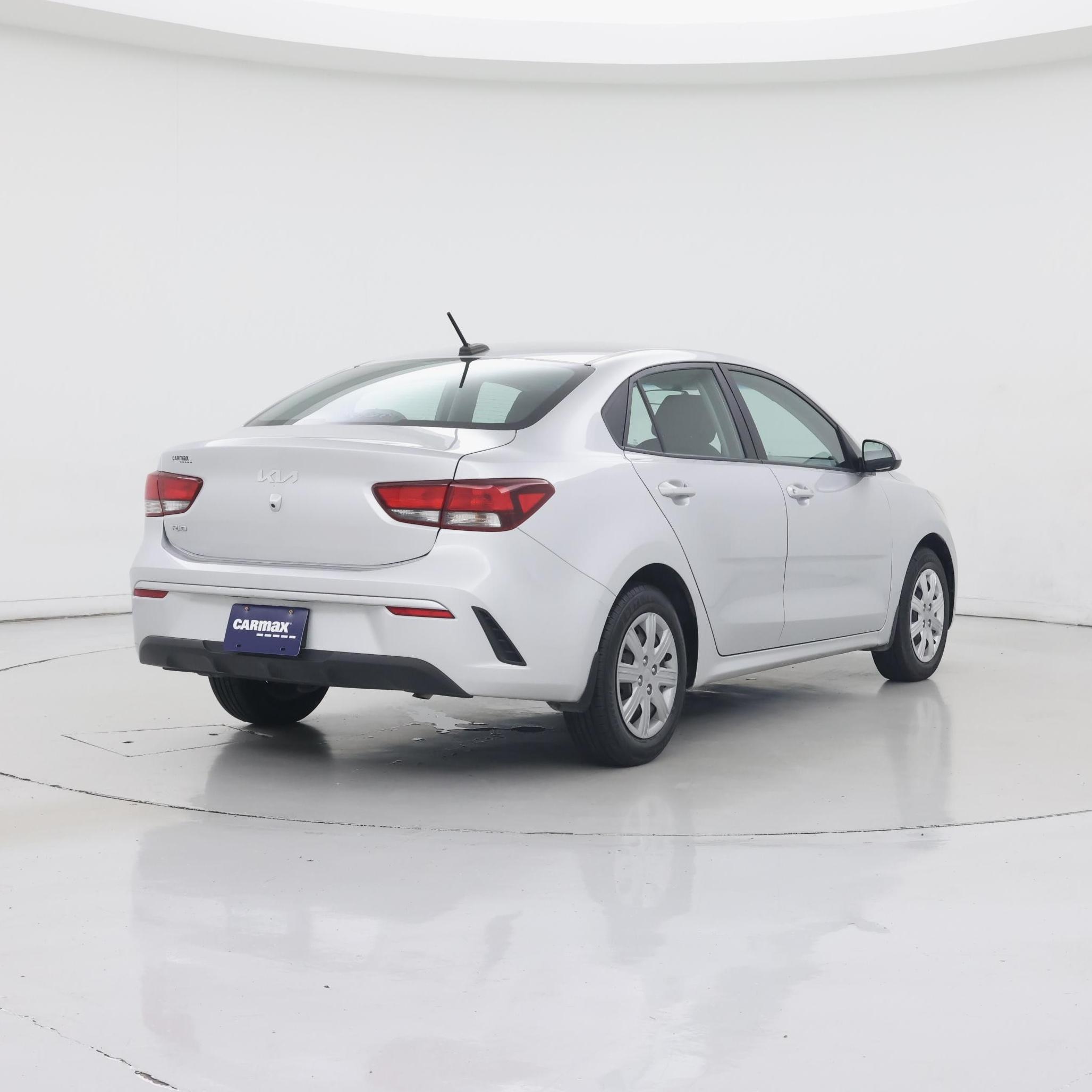 Thumbnail: 2023 Kia Rio - 8