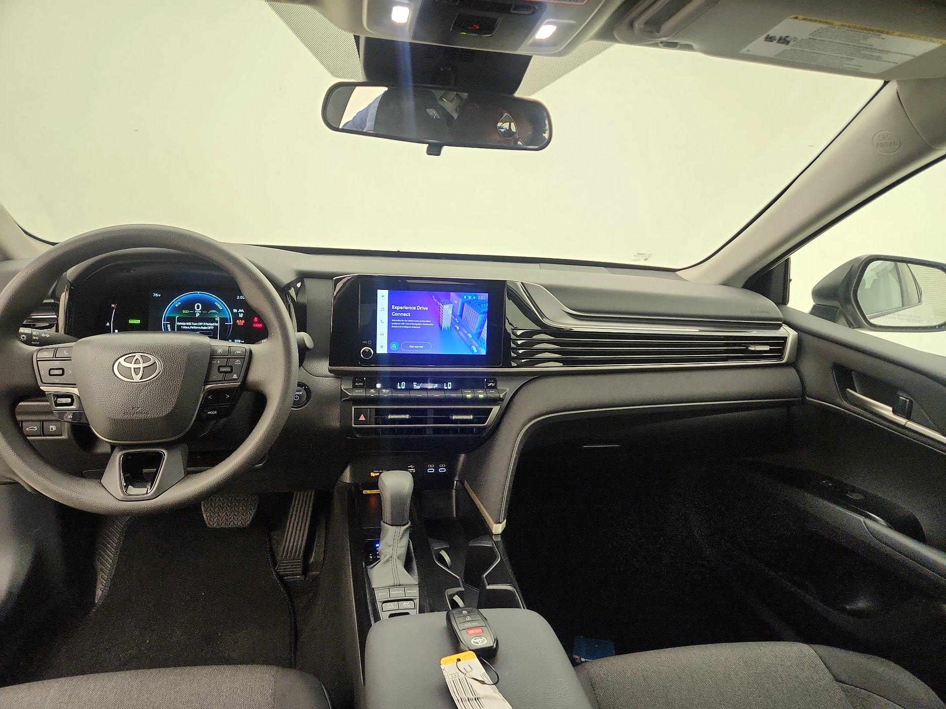 Thumbnail: 2025 Toyota Camry - 9