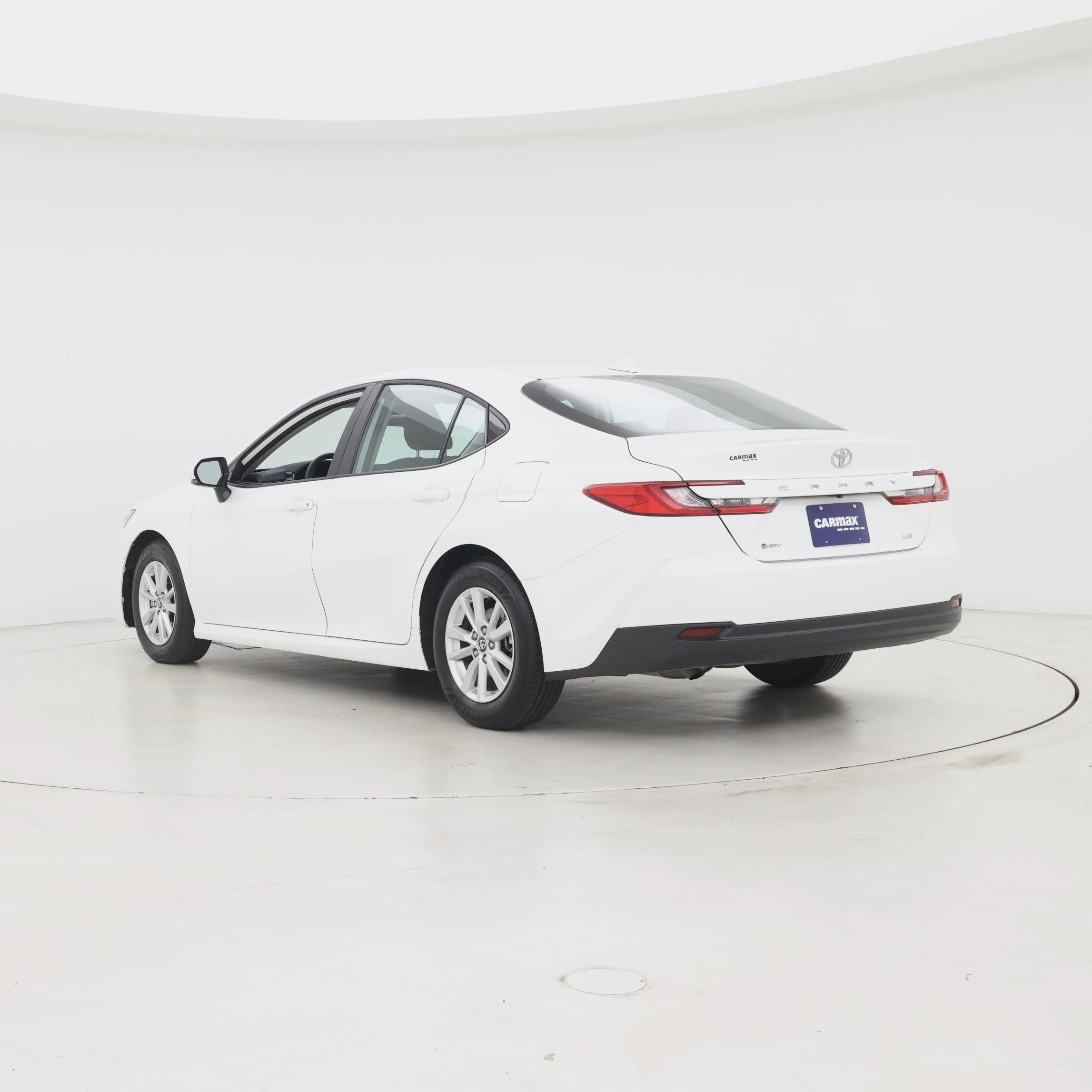 Thumbnail: 2025 Toyota Camry - 2