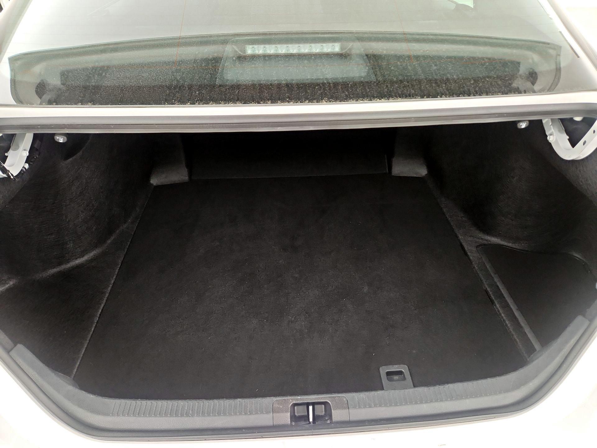 Thumbnail: 2025 Toyota Camry - 20