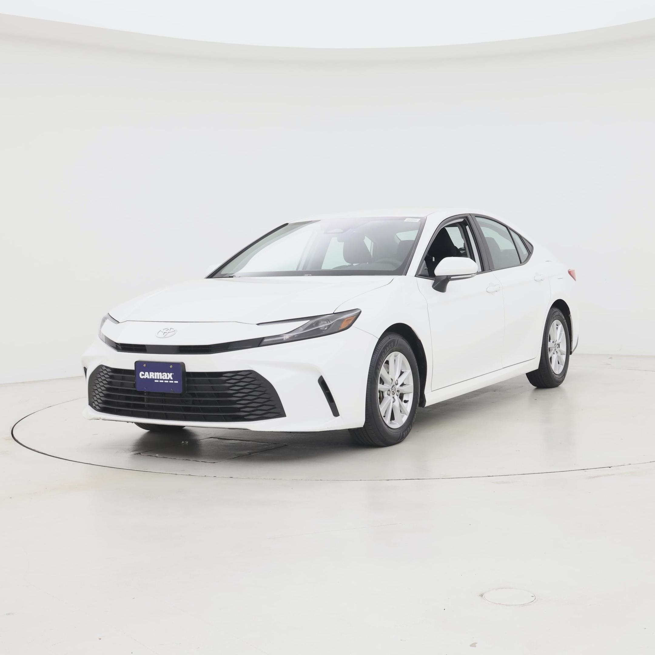 Thumbnail: 2025 Toyota Camry - 4