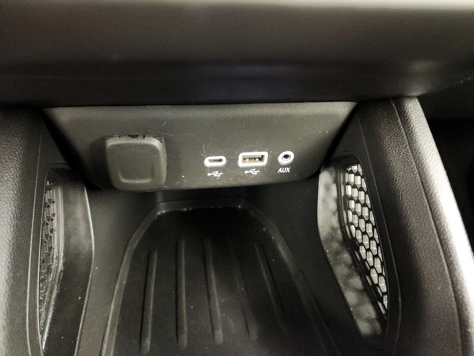 Thumbnail: 2023 Chevrolet TrailBlazer - 18