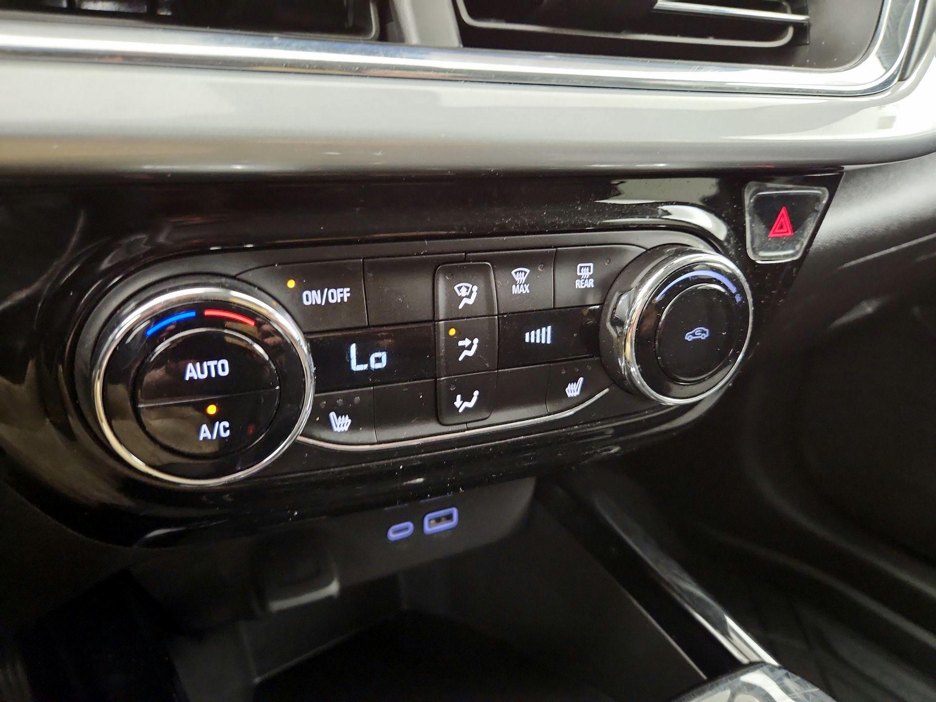 Thumbnail: 2025 Chevrolet Trax - 16