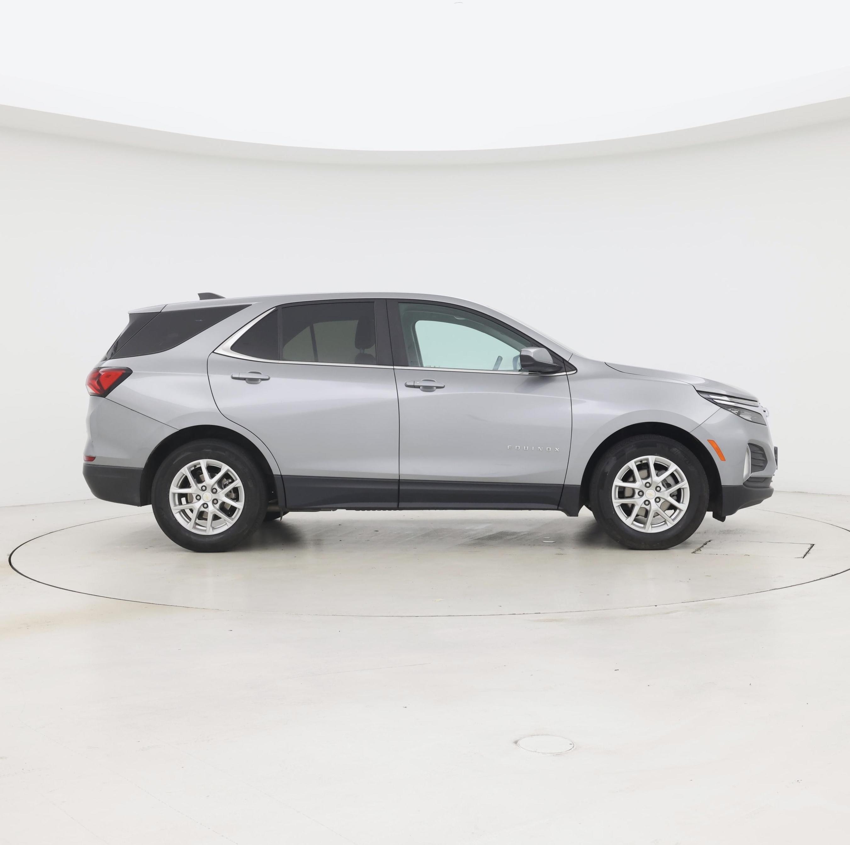 Thumbnail: 2023 Chevrolet Equinox - 7