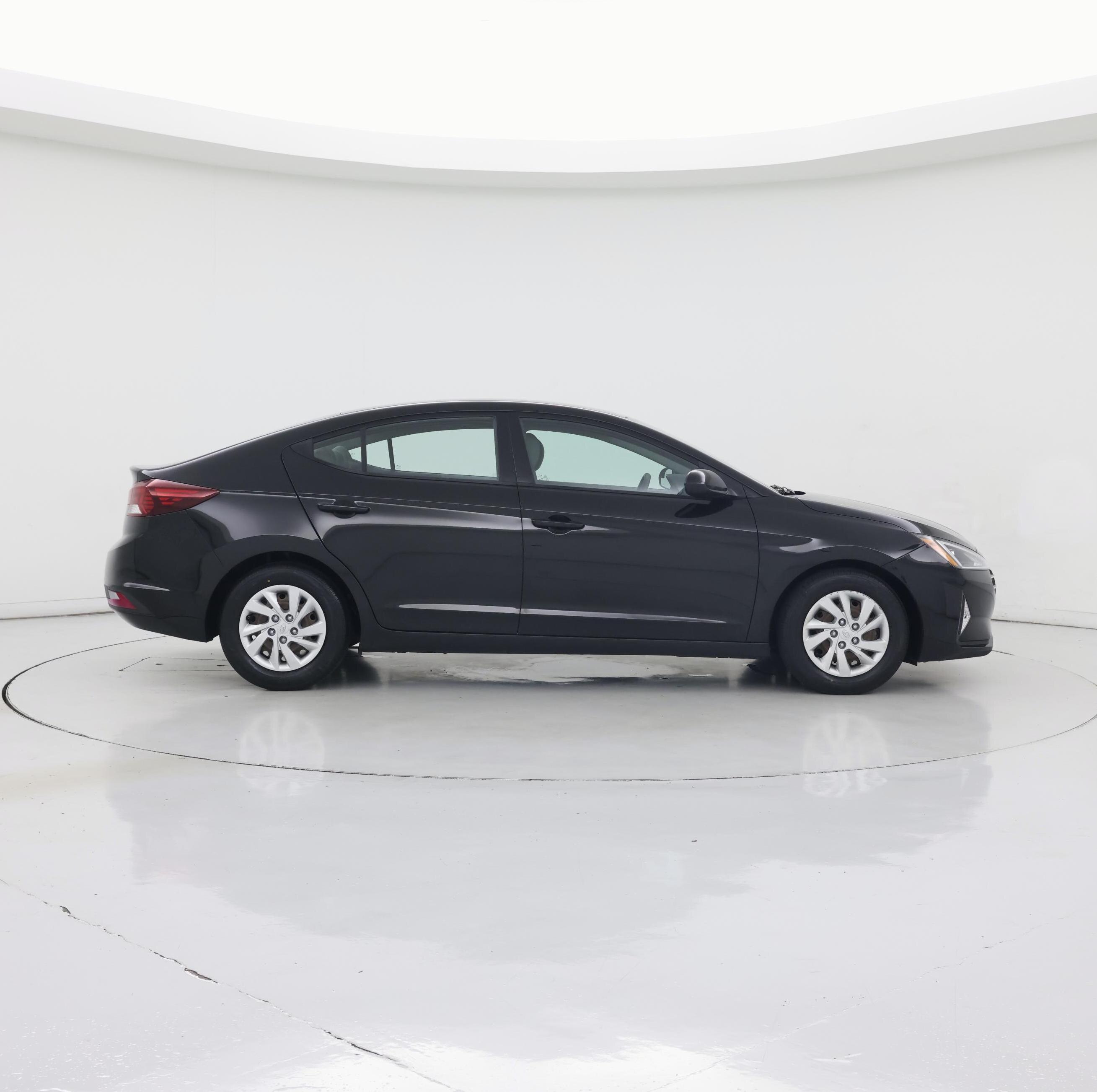Thumbnail: 2020 Hyundai Elantra - 7