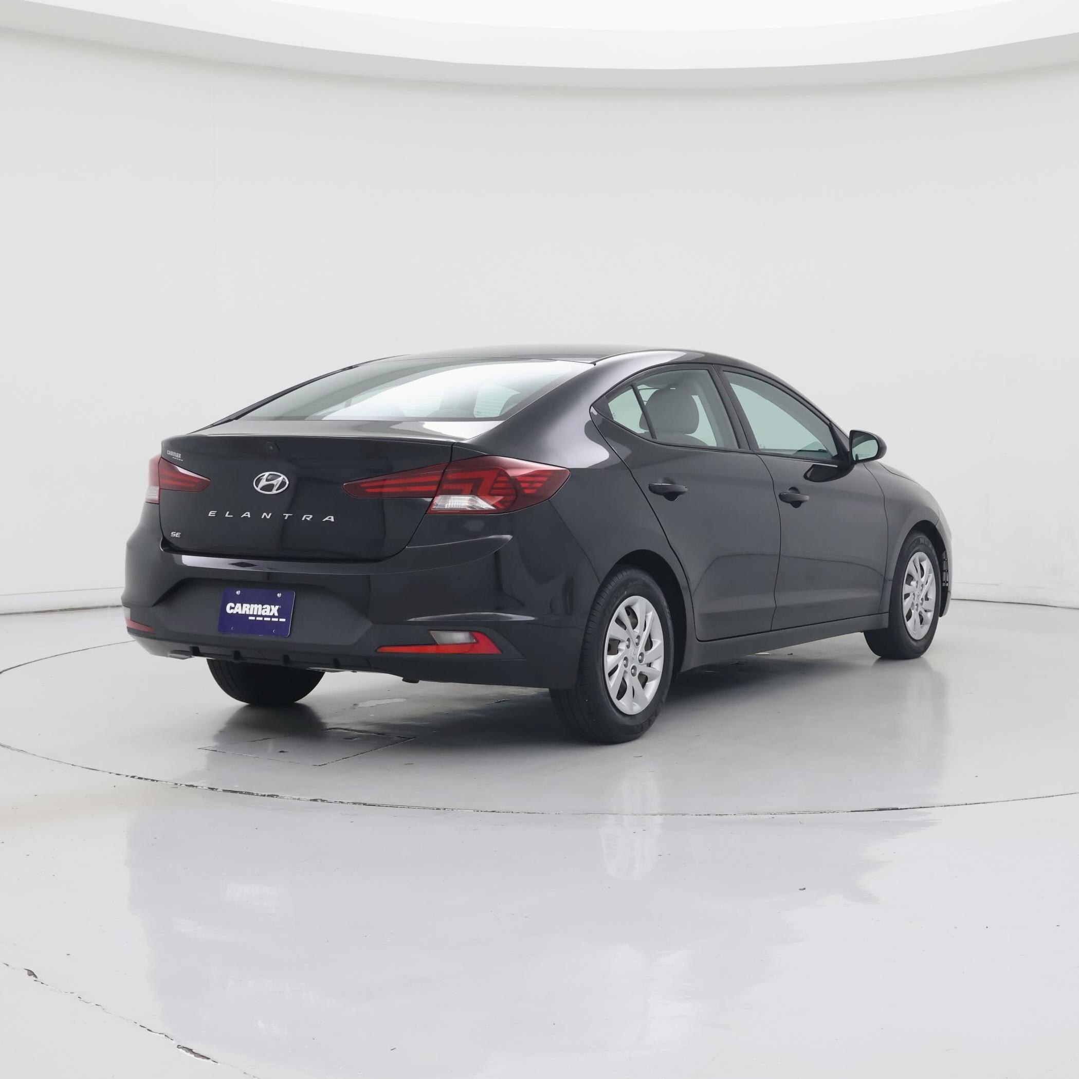 Thumbnail: 2020 Hyundai Elantra - 8
