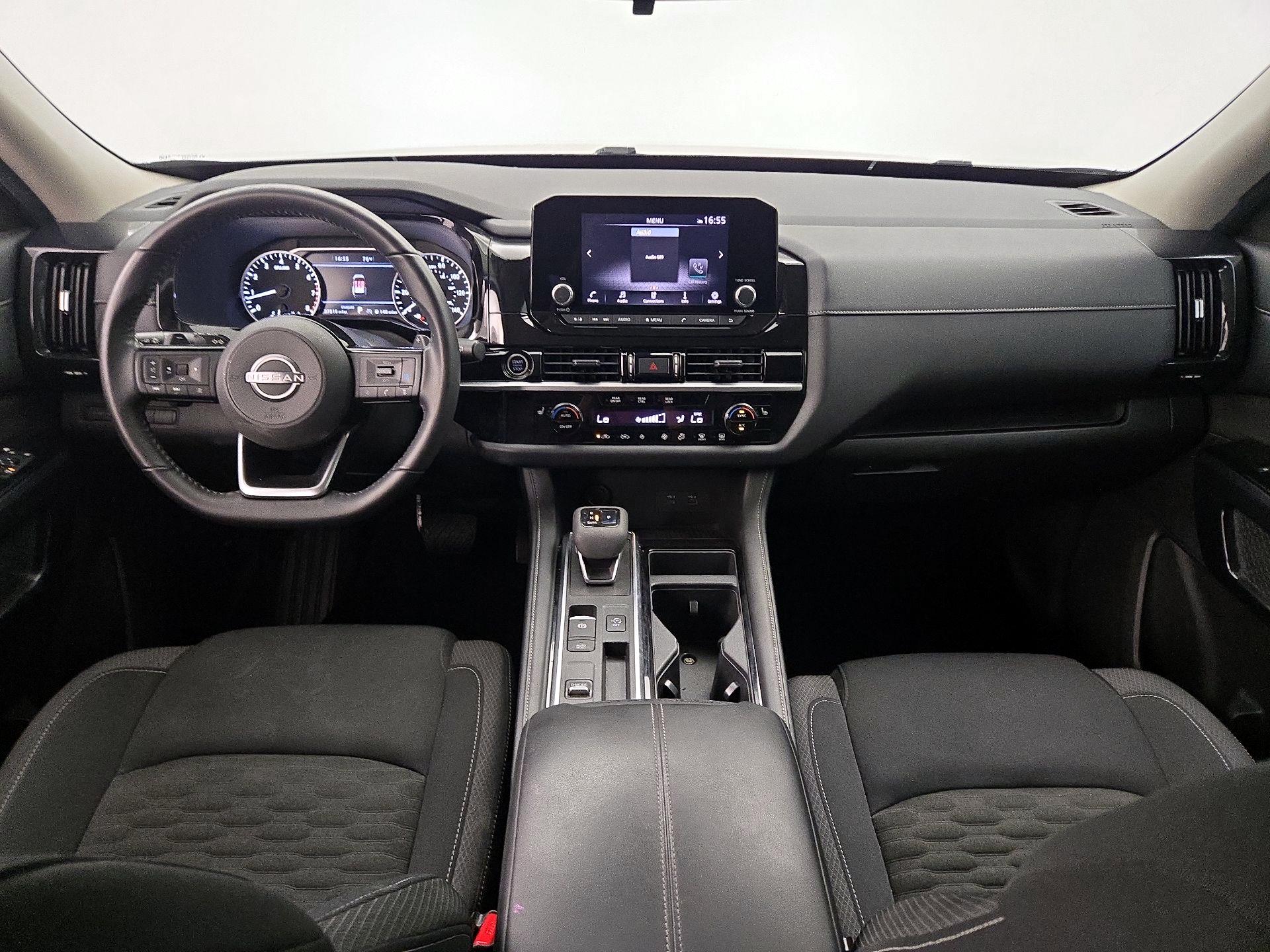 Thumbnail: 2022 Nissan Pathfinder - 9
