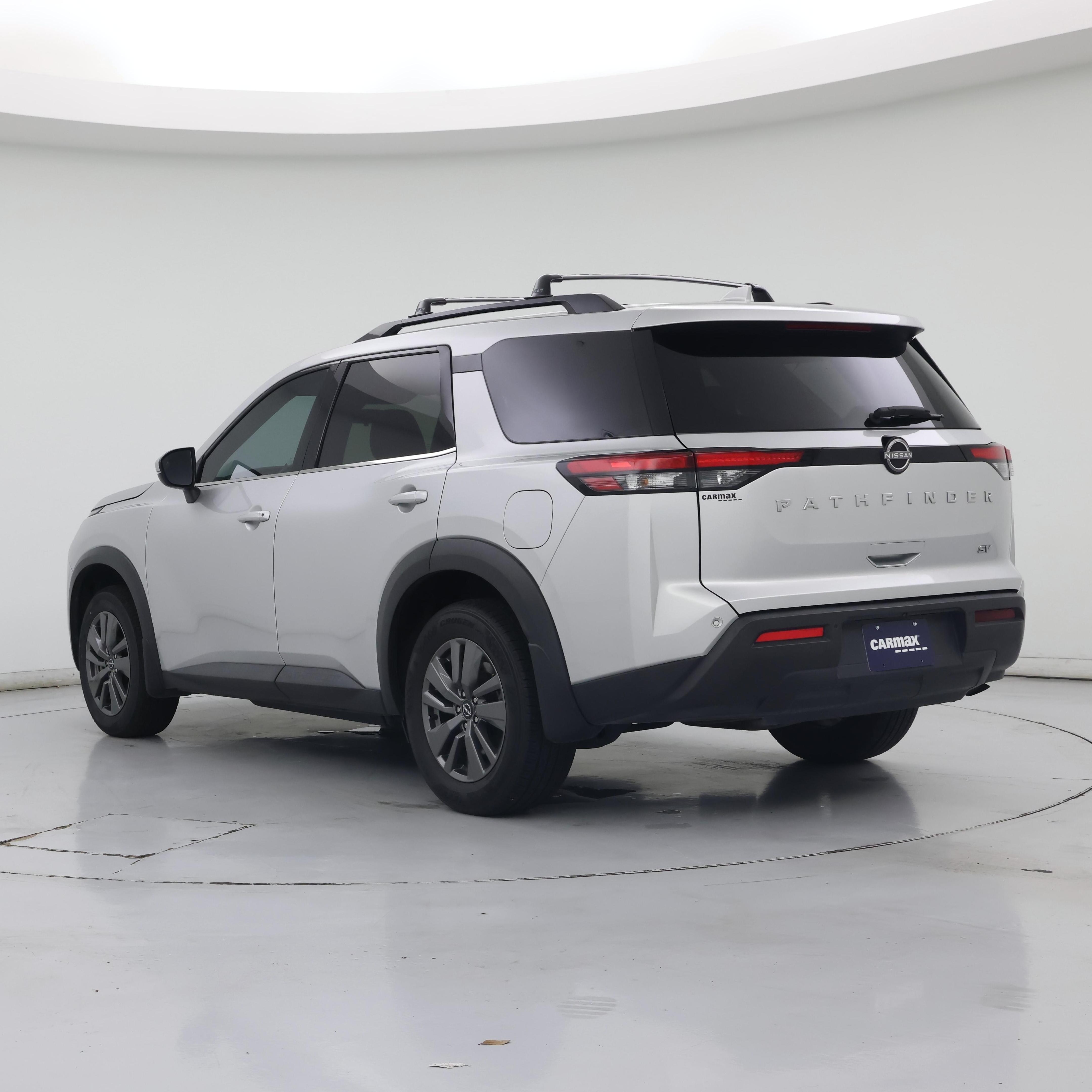 Thumbnail: 2022 Nissan Pathfinder - 2