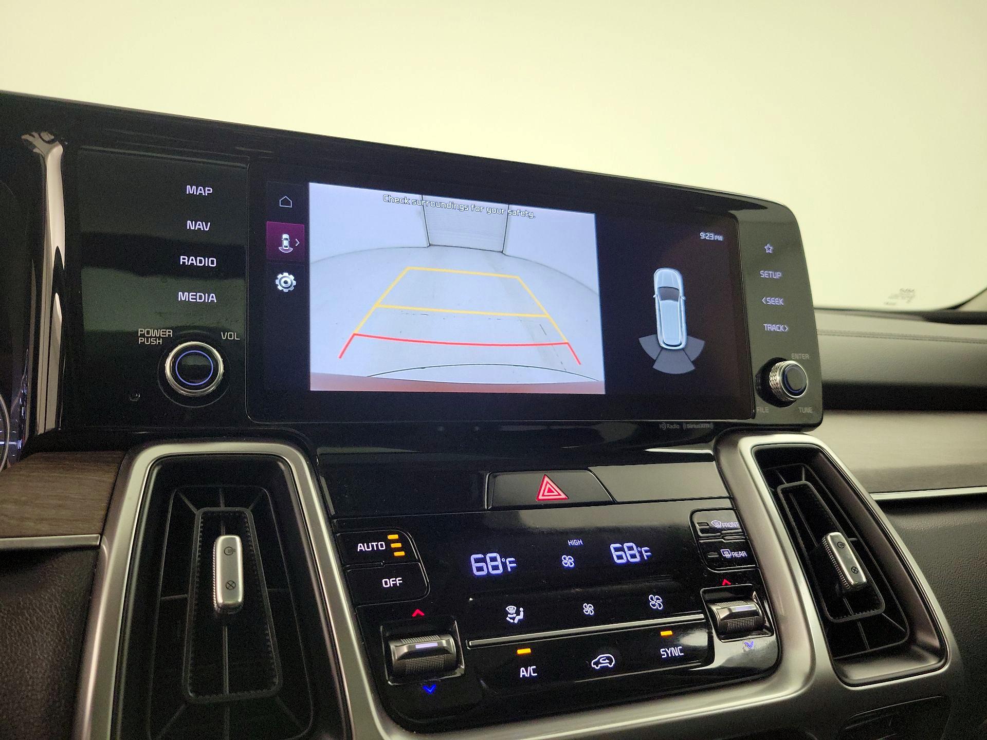 Thumbnail: 2023 Kia Sorento - 15