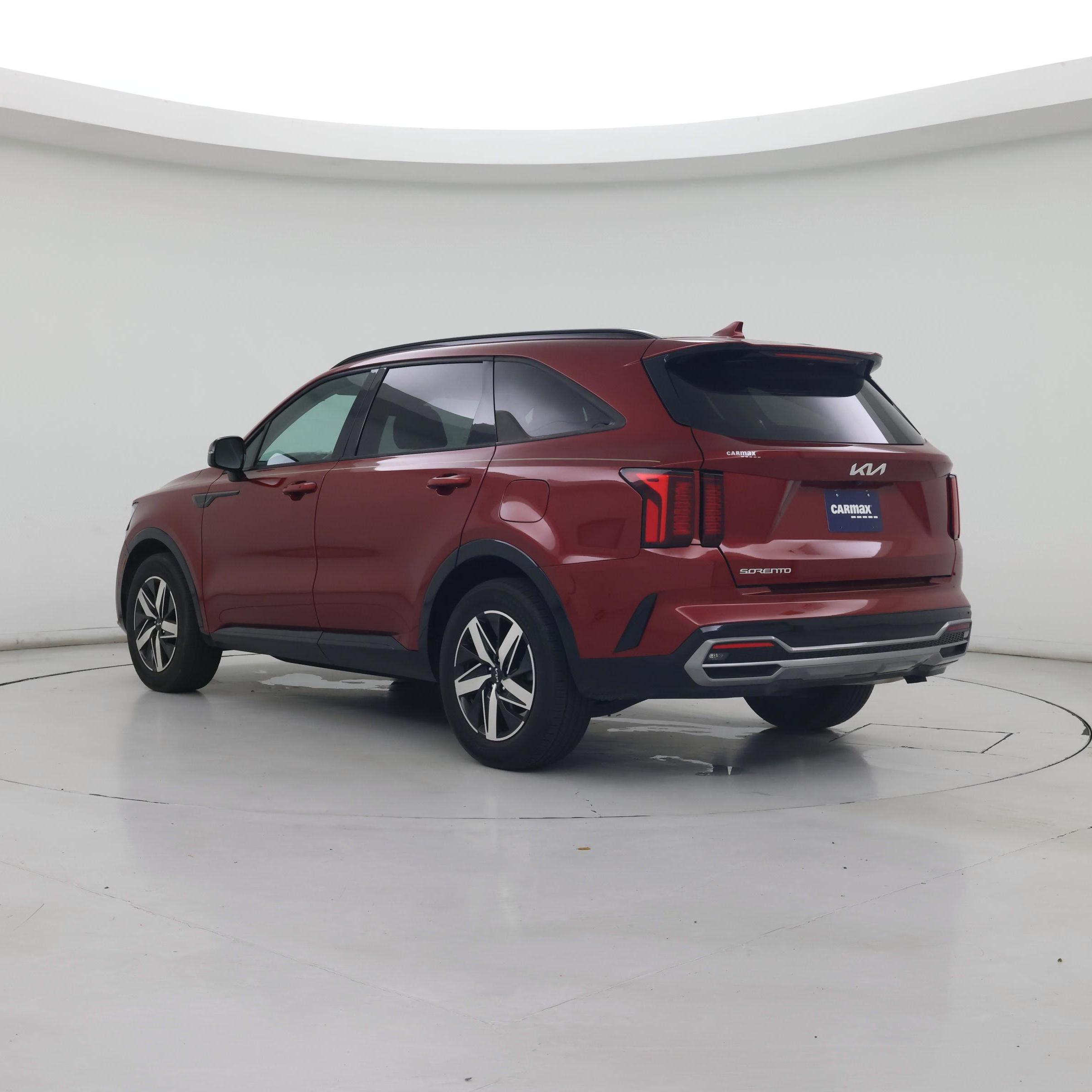 Thumbnail: 2023 Kia Sorento - 2