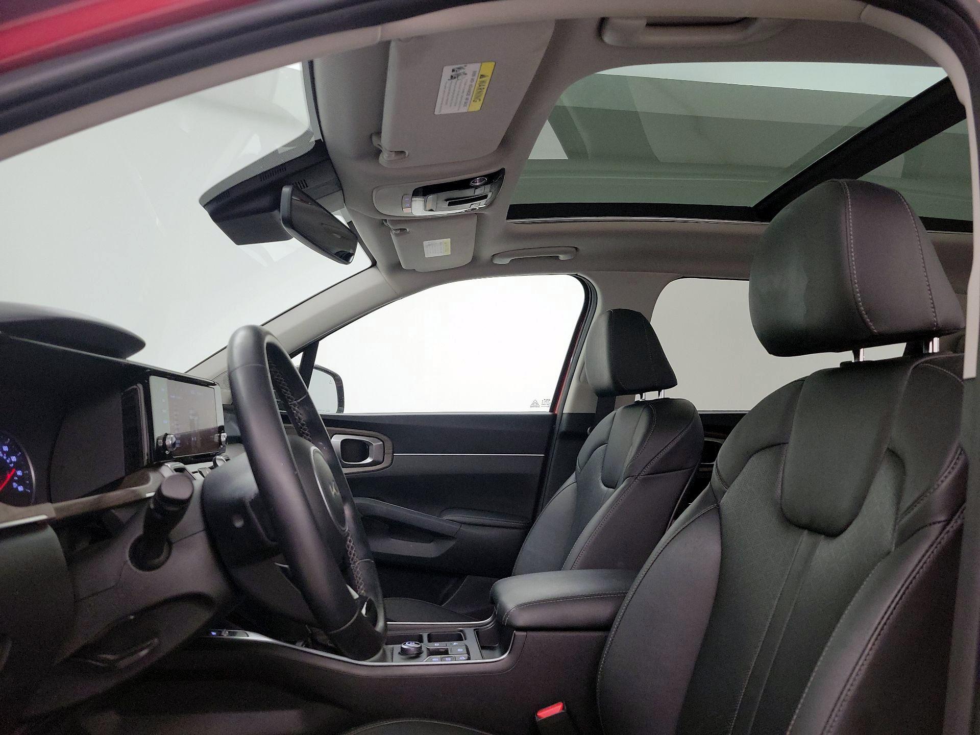 Thumbnail: 2023 Kia Sorento - 19