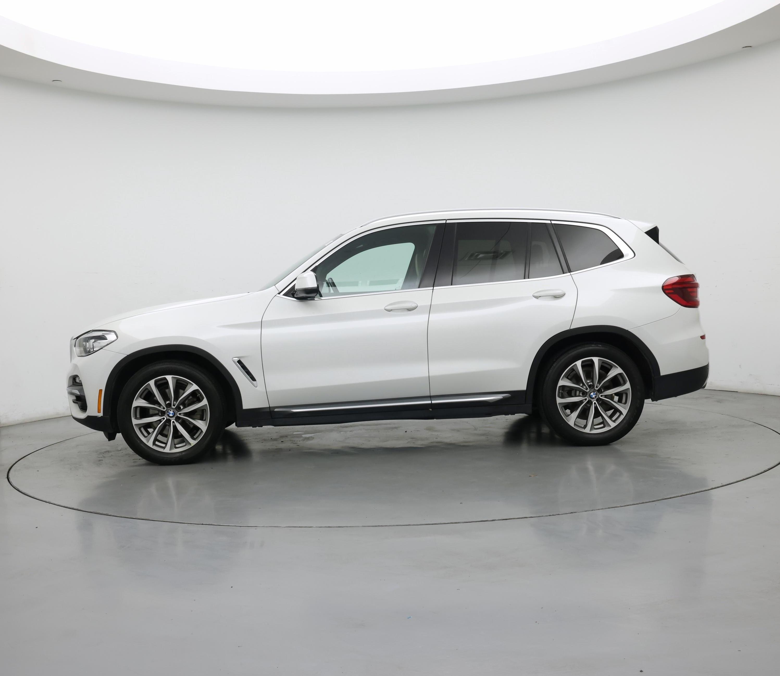 Thumbnail: 2019 BMW X3 - 3