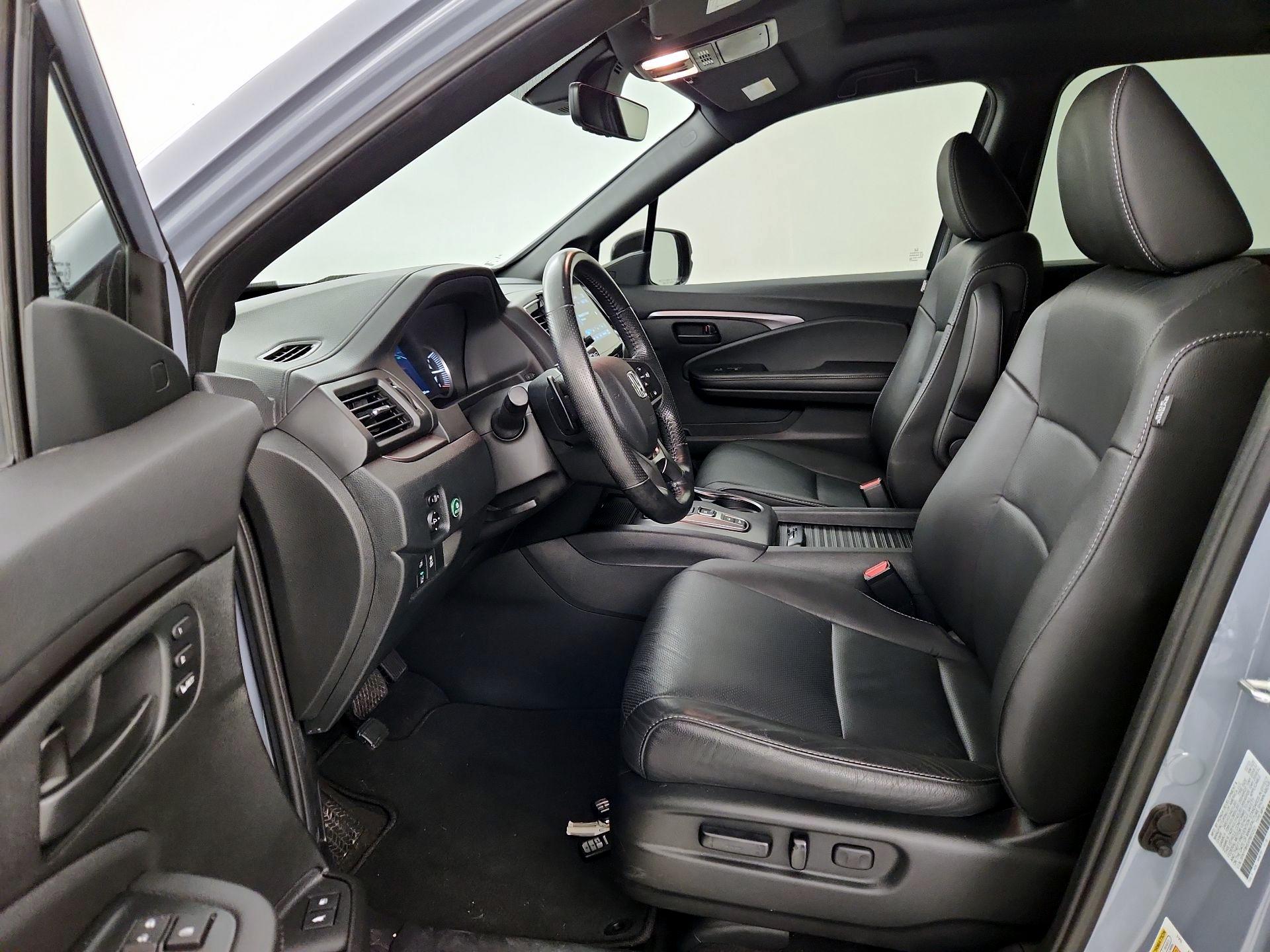 Thumbnail: 2023 Honda Passport - 11