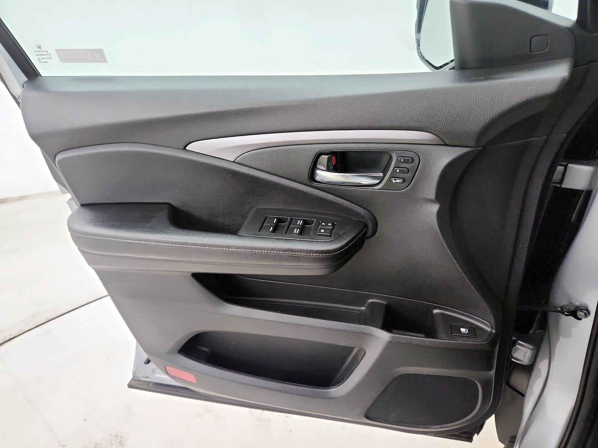 Thumbnail: 2023 Honda Ridgeline - 12