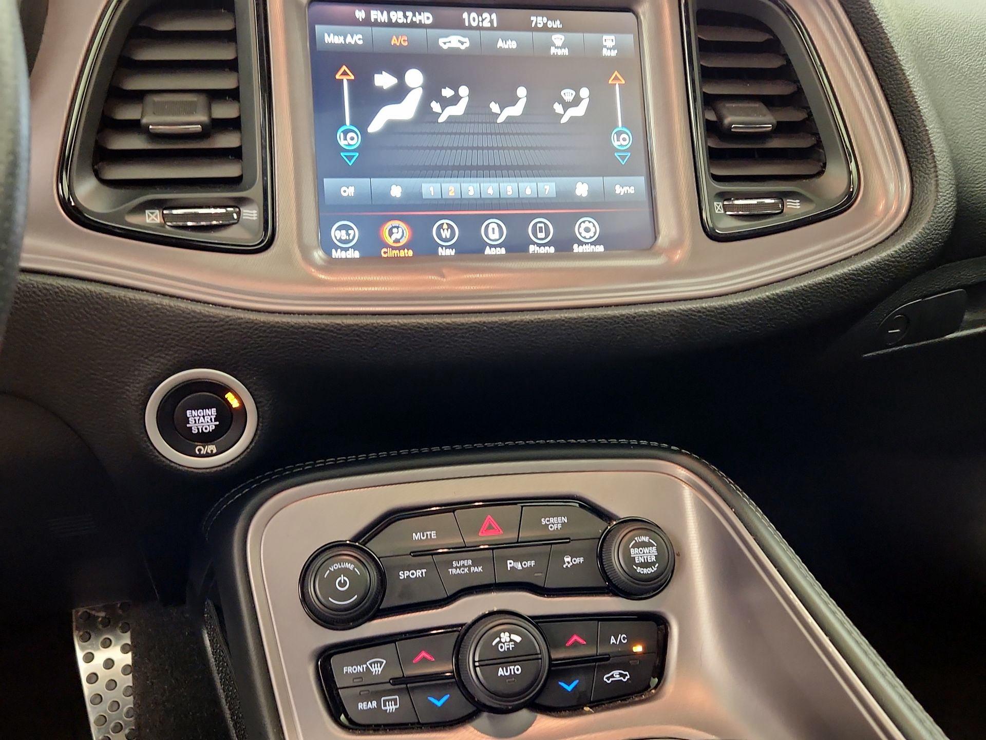 Thumbnail: 2023 Dodge Challenger - 17