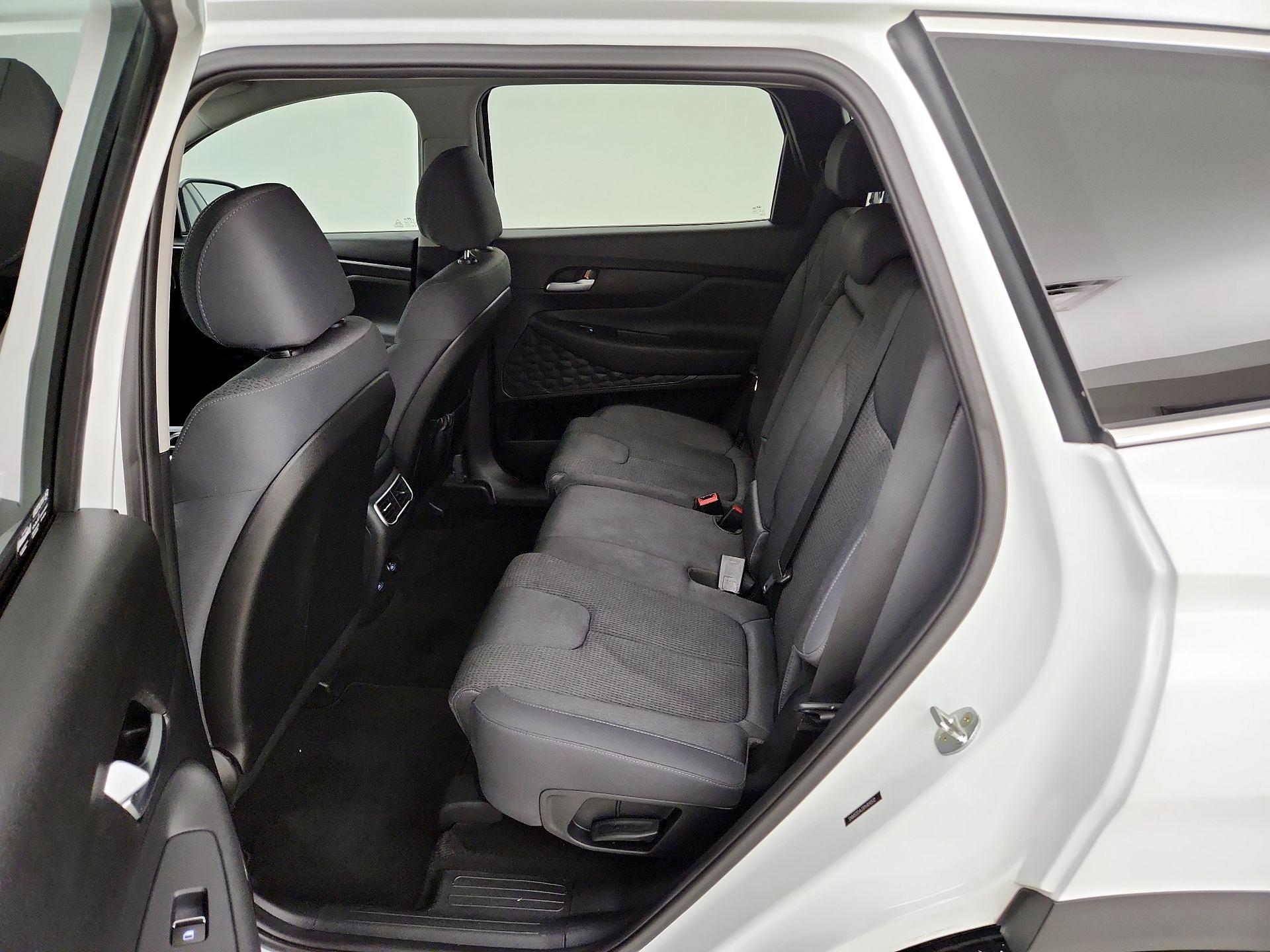 Thumbnail: 2023 Hyundai Santa Fe - 19