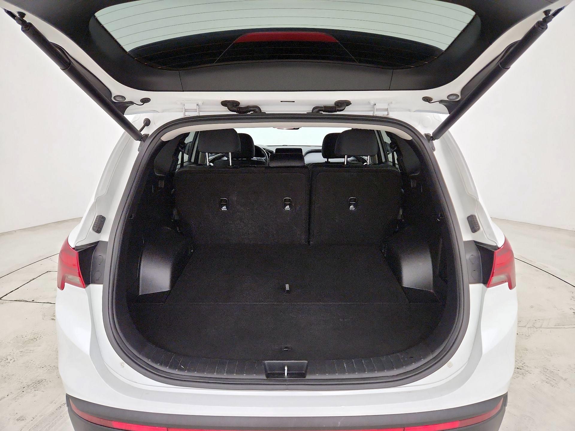 Thumbnail: 2023 Hyundai Santa Fe - 20