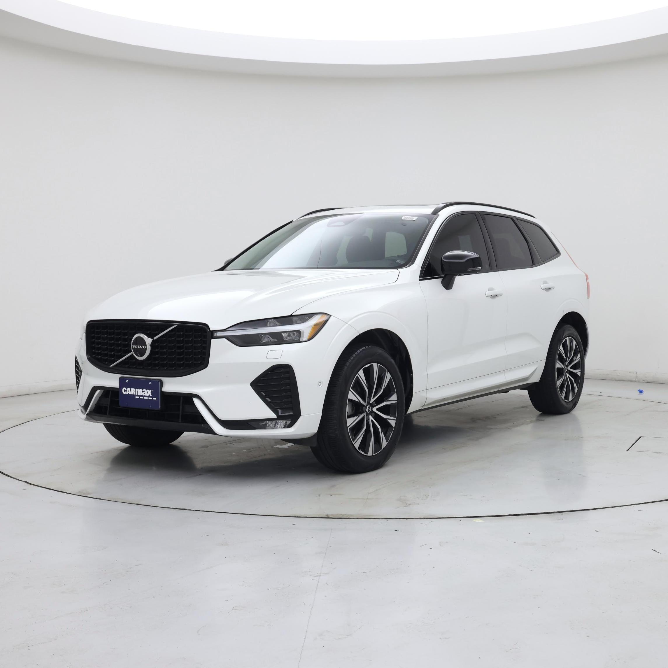 Thumbnail: 2024 Volvo XC60 - 4