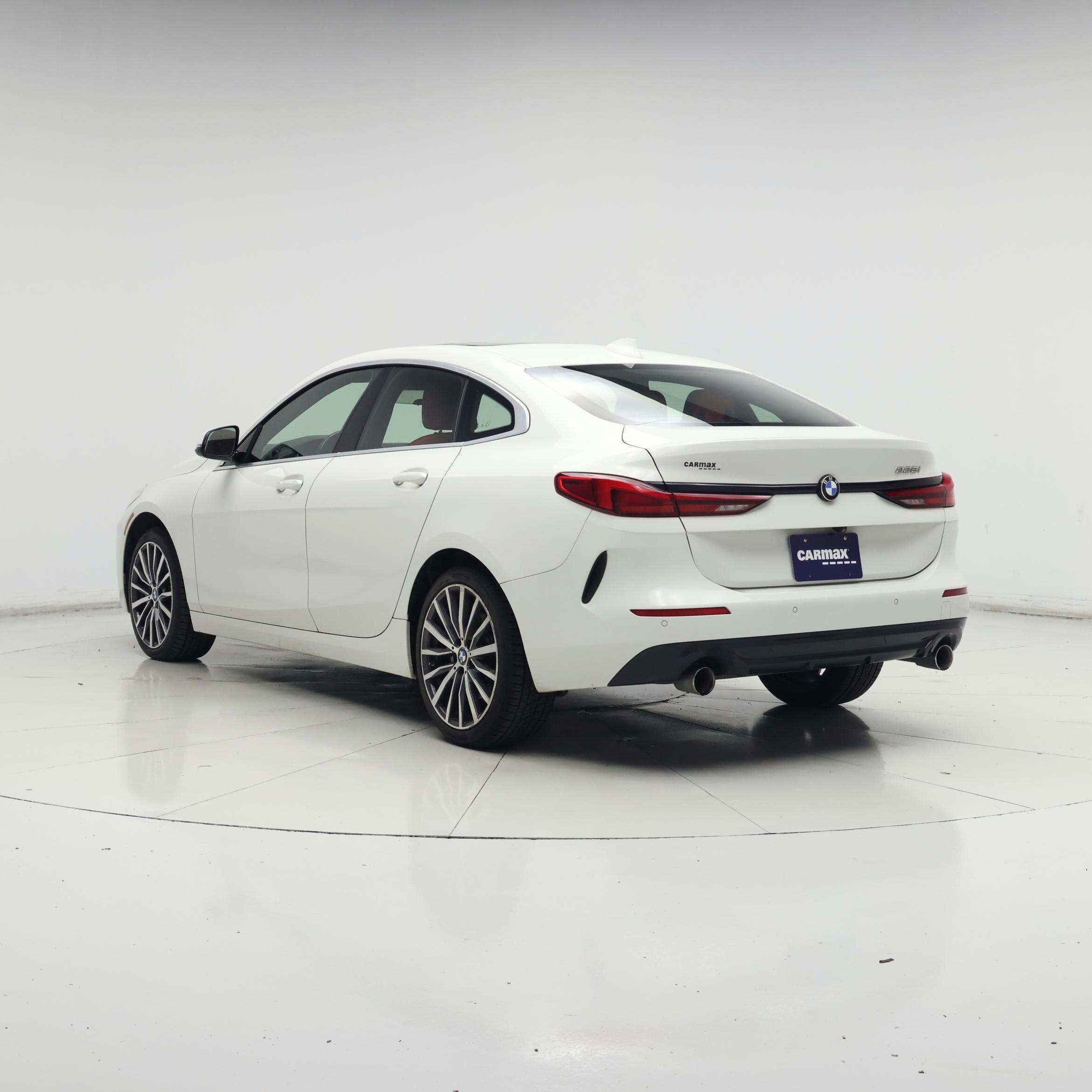 Thumbnail: 2021 BMW 2 Series - 2