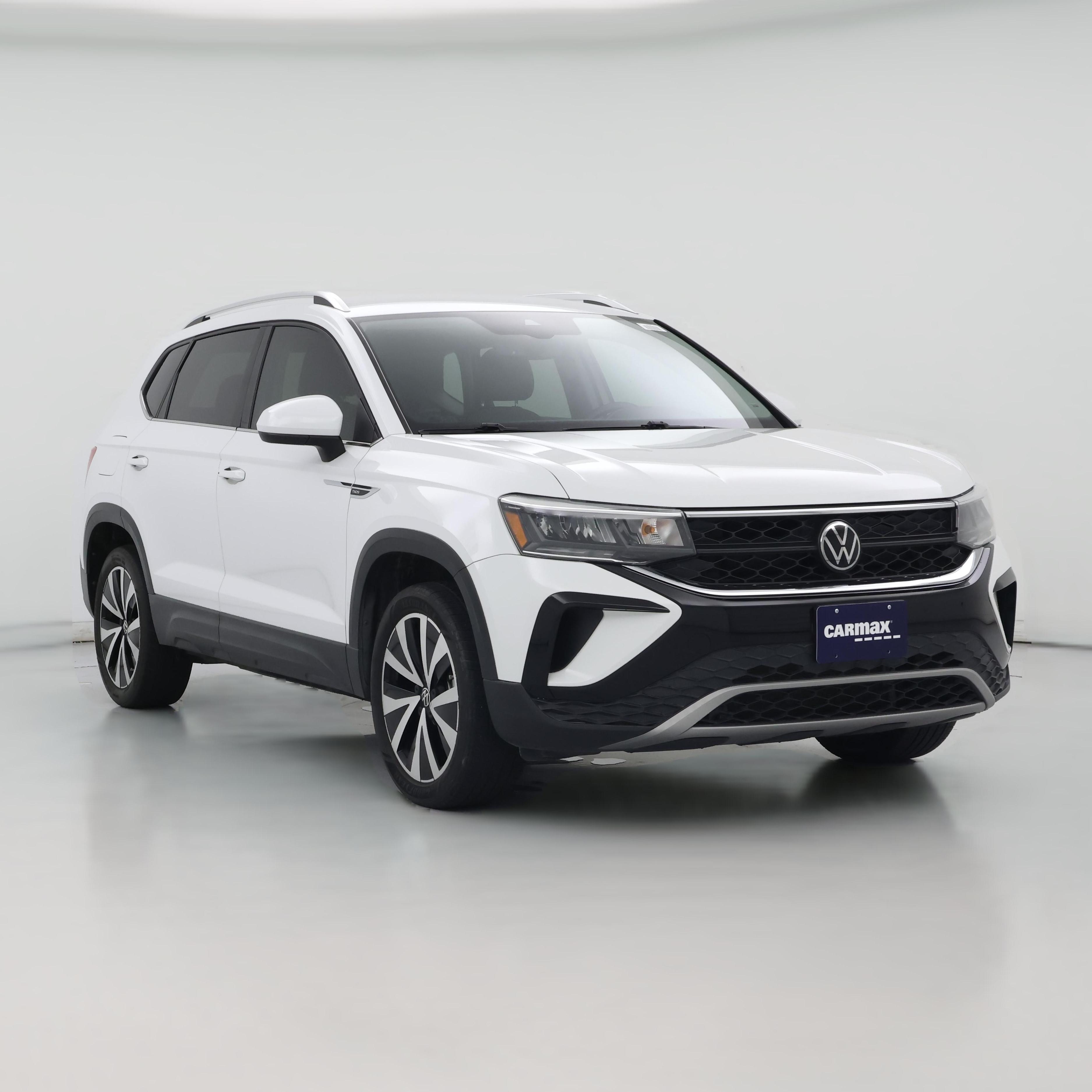 Thumbnail: 2022 Volkswagen Taos - 1