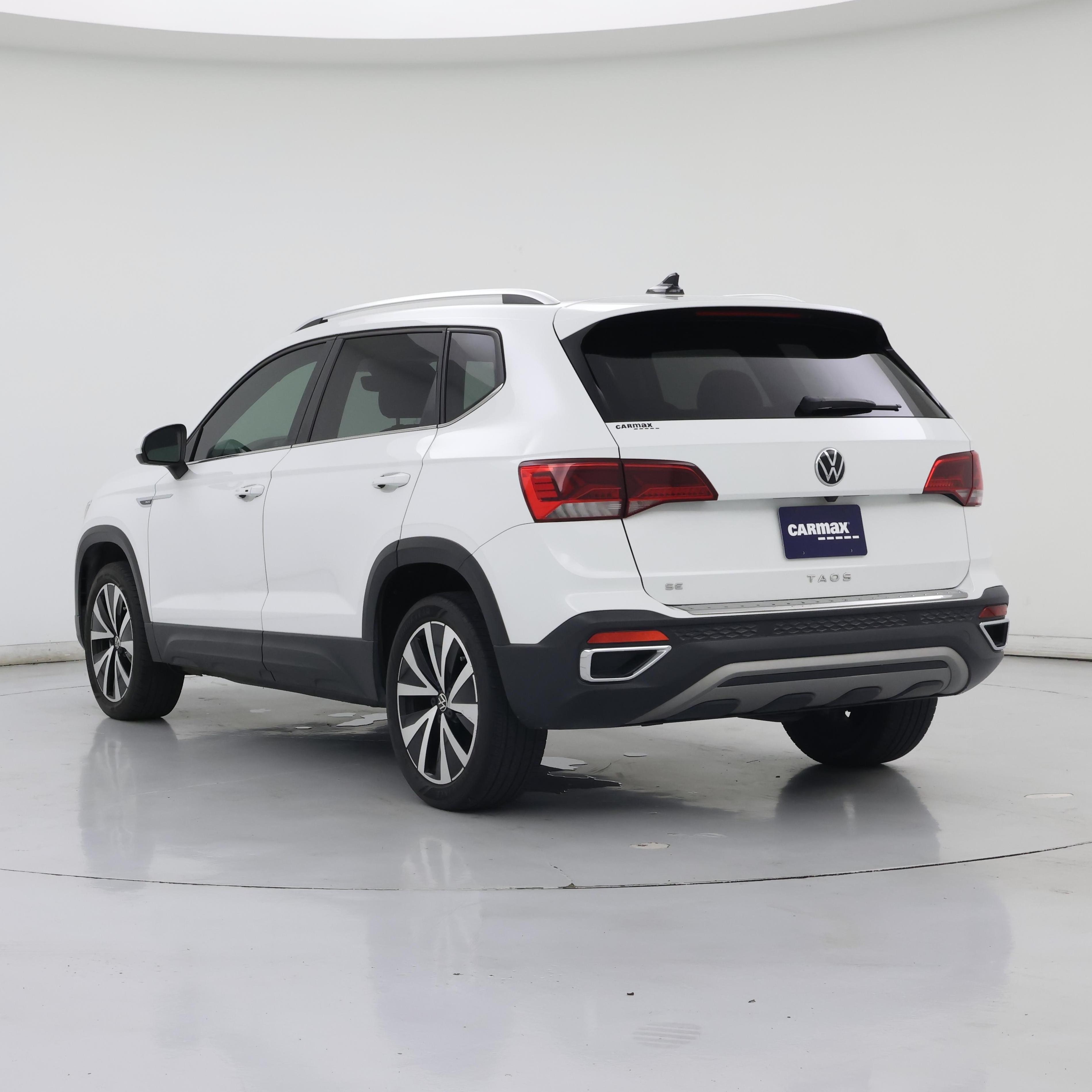 Thumbnail: 2022 Volkswagen Taos - 2