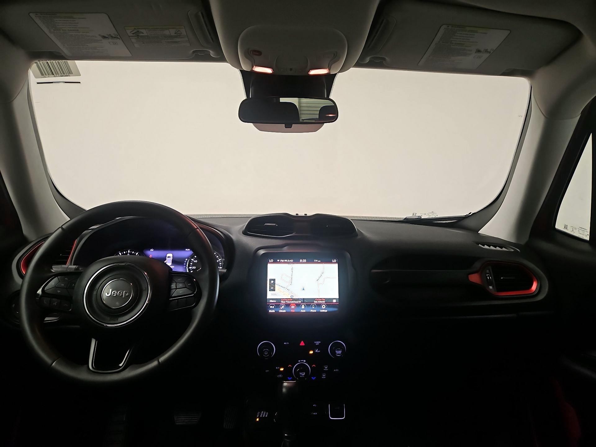 Thumbnail: 2022 Jeep Renegade - 9