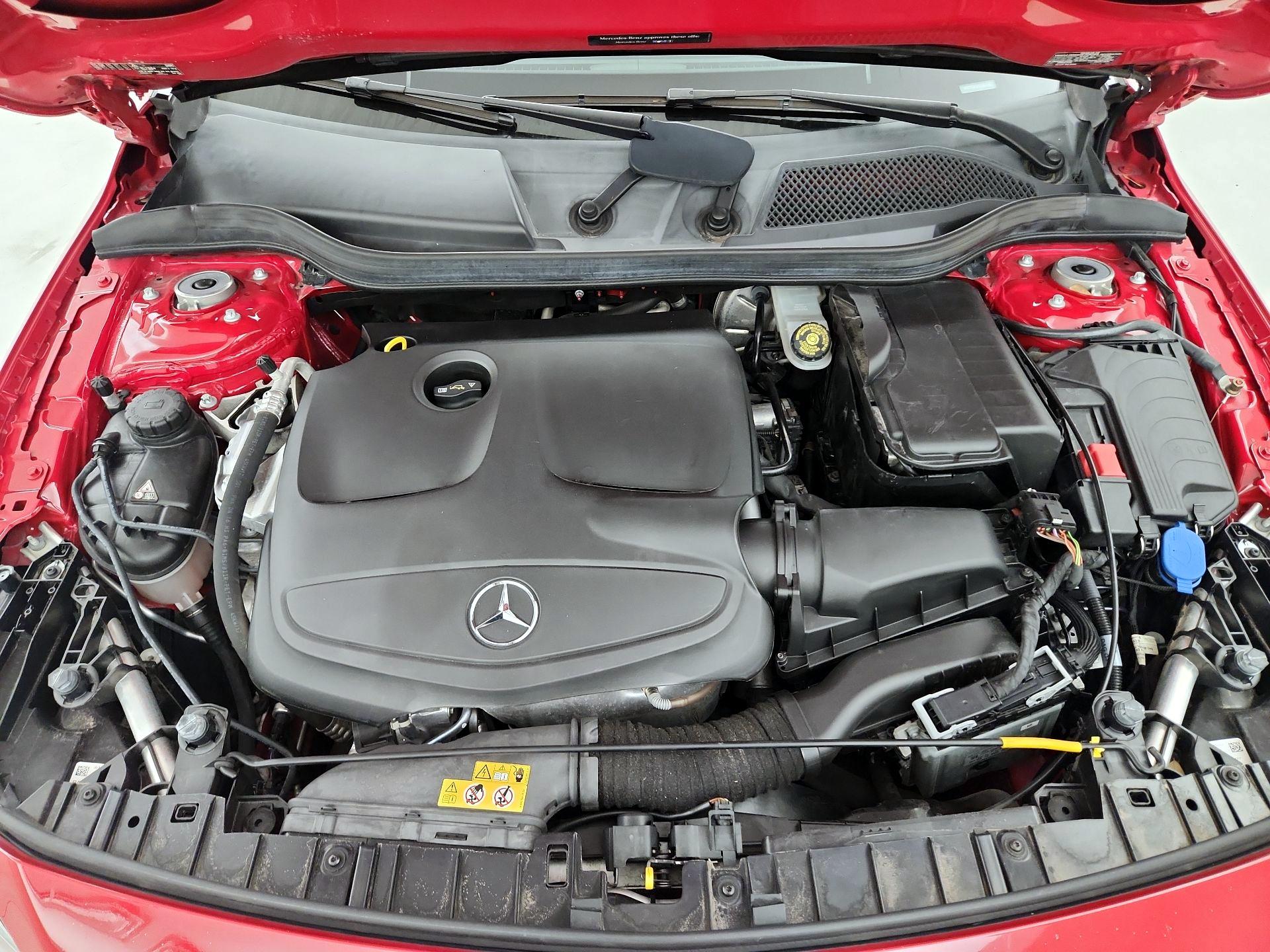 Thumbnail: 2018 Mercedes-Benz GLA - 20
