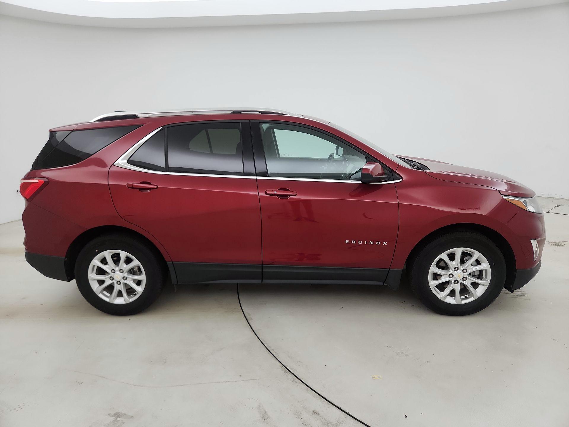 Thumbnail: 2020 Chevrolet Equinox - 4