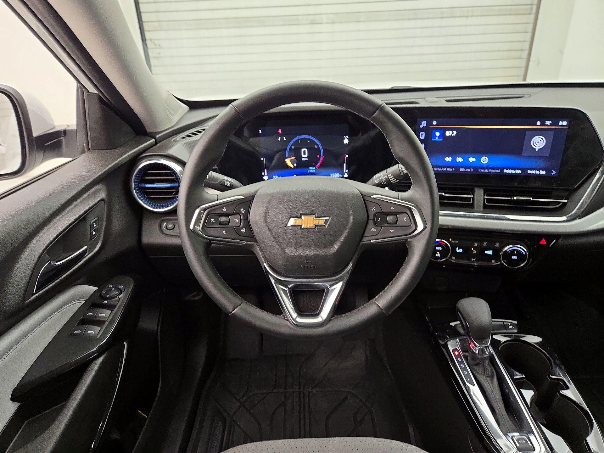 Thumbnail: 2026 Chevrolet Trax - 10