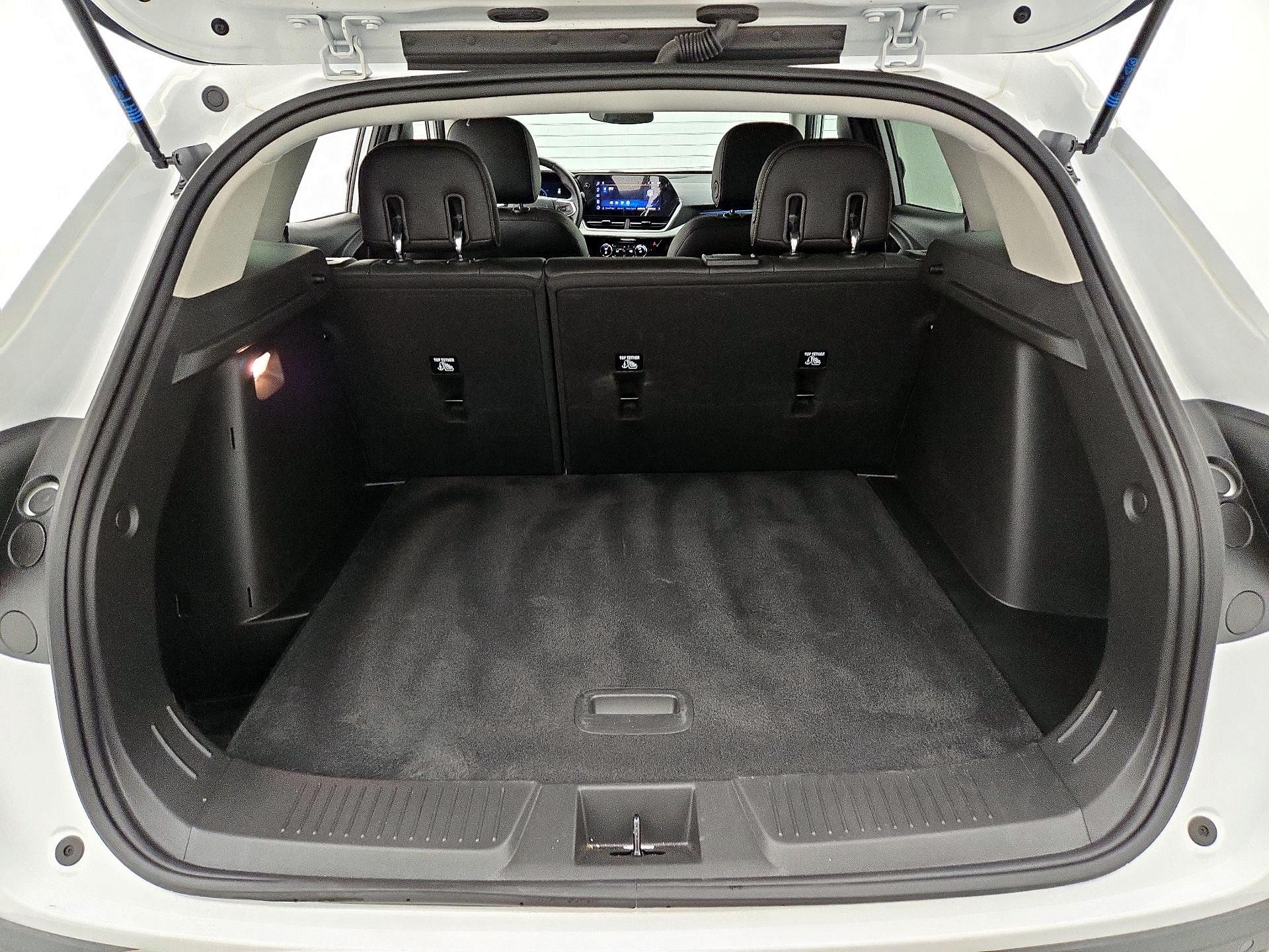 Thumbnail: 2026 Chevrolet Trax - 20