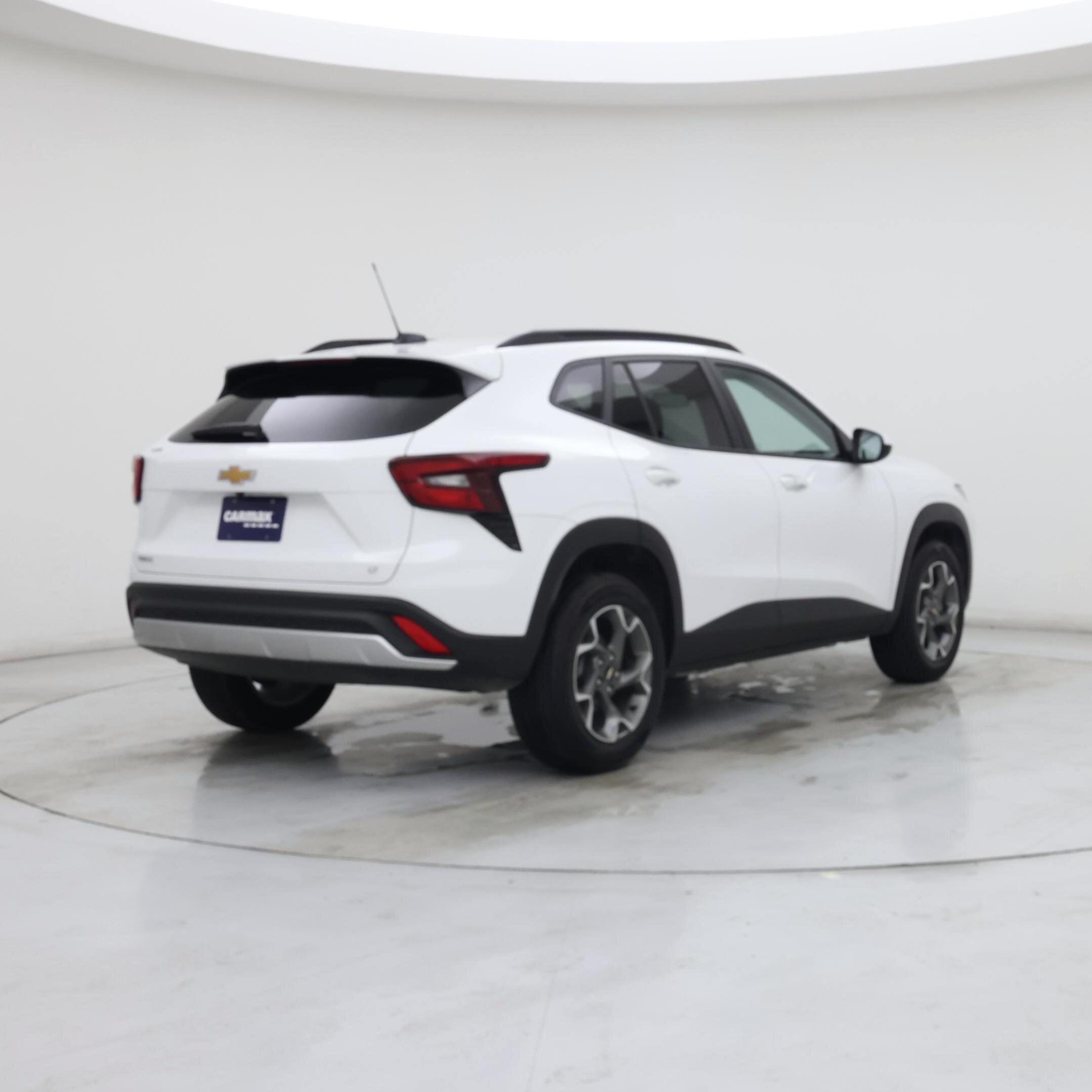 Thumbnail: 2026 Chevrolet Trax - 8